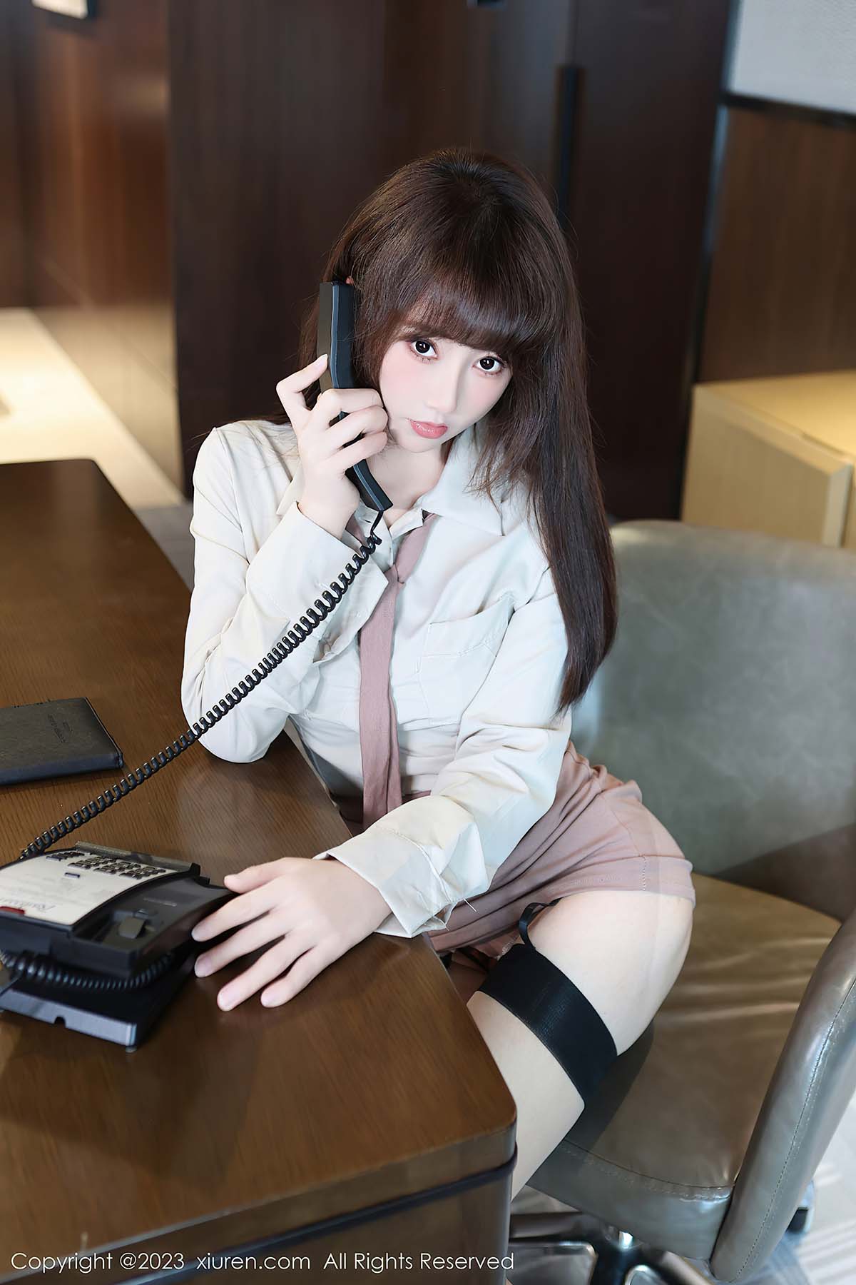 [Xiuren秀人网]2023.11.10 NO.7643 白笑笑 预览图 - 4