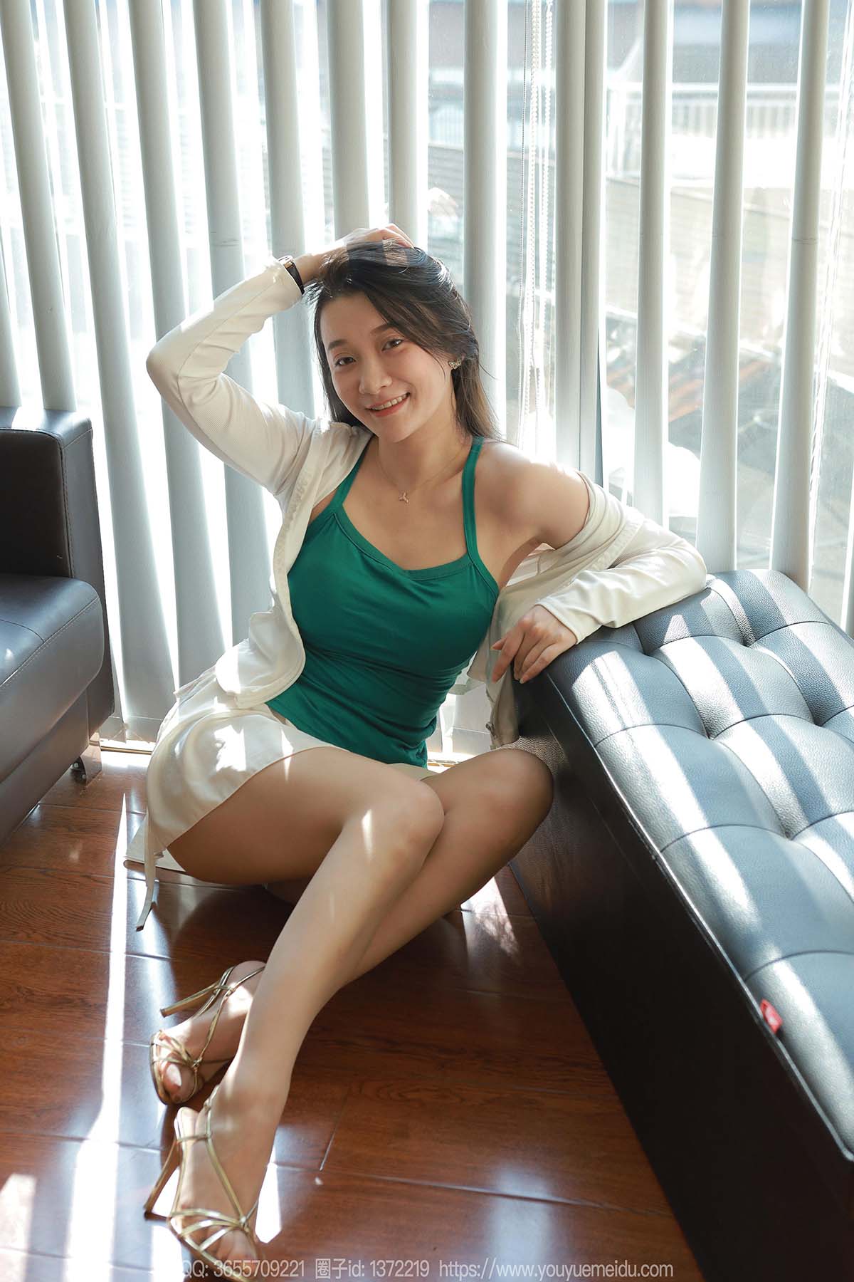 [IESS异思趣向] 2023.11.15 丝享家1586：秋秋《绿色挂脖》 预览图 - 2