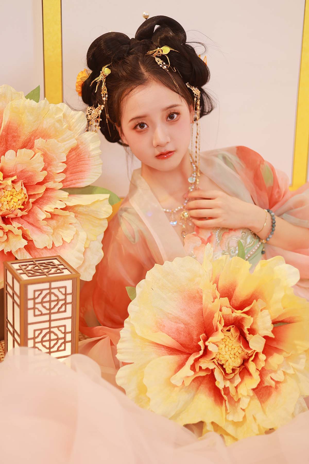 [YITUYU艺图语]2023.06.24 入画来 柚二白白 预览图 - 2