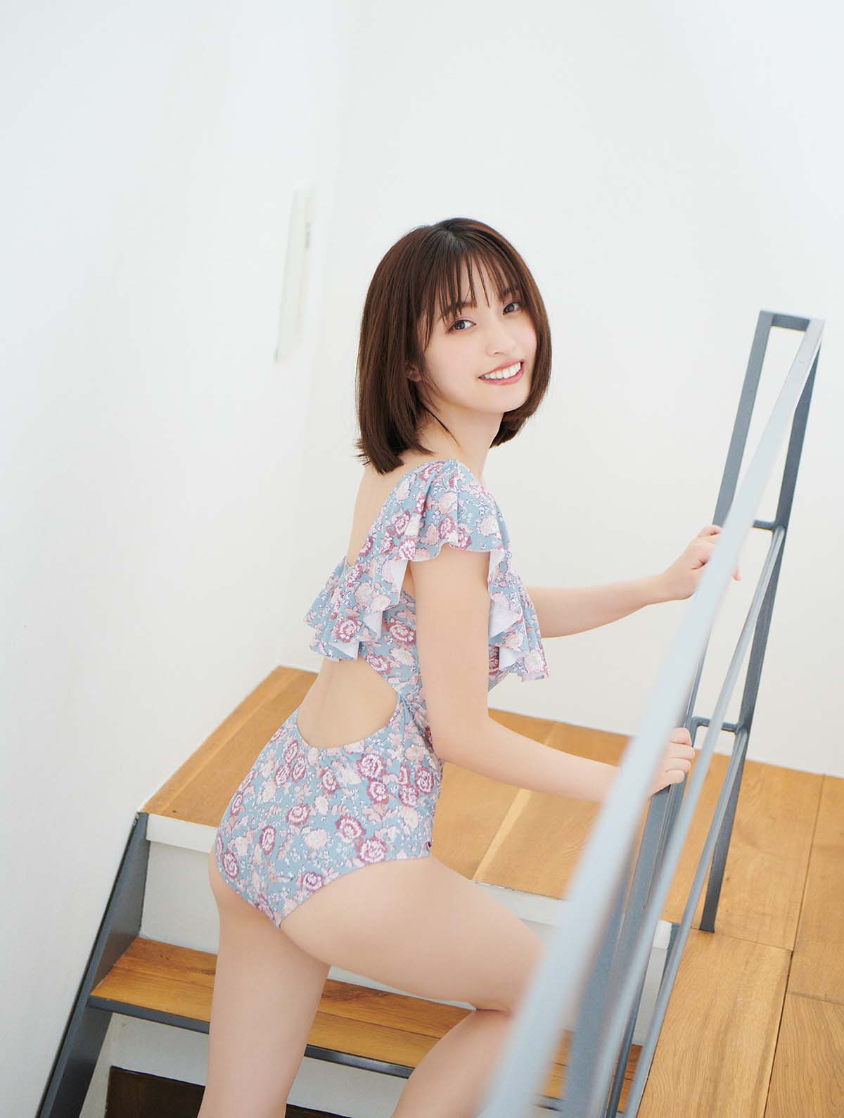 村島未悠 ずっと、夏のままで 预览图 - 2