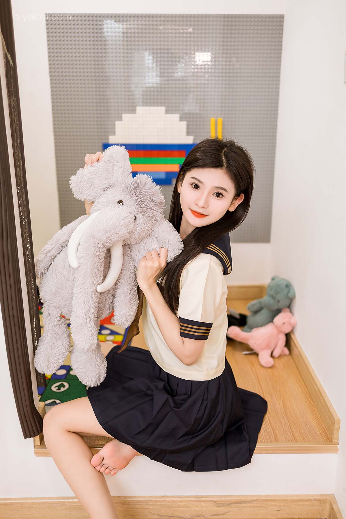 [YALAYI雅拉伊]2023.08.31 NO.1068 今天就穿jk吧 若婷 预览图 - 2