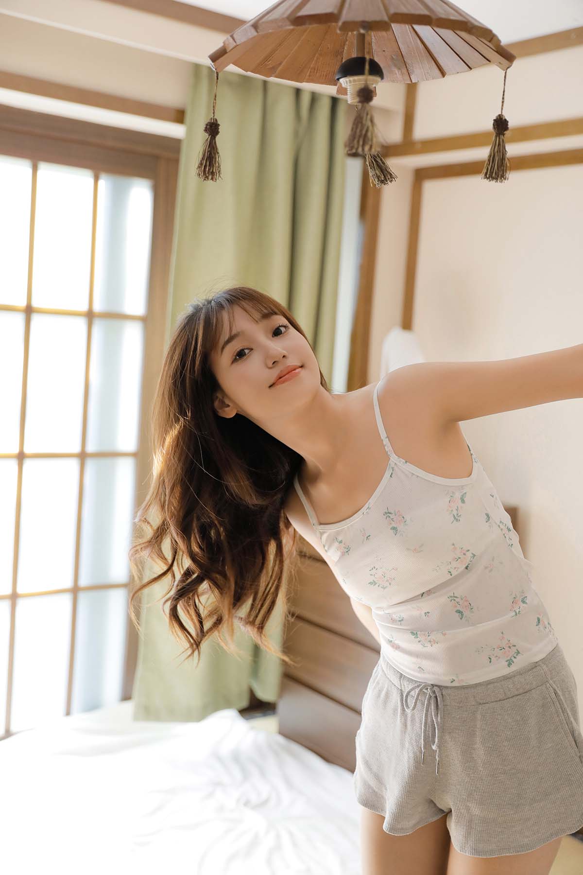 [YITUYU艺图语]2023.08.18 夏日居家少女 郑湘湘- 预览图 - 2