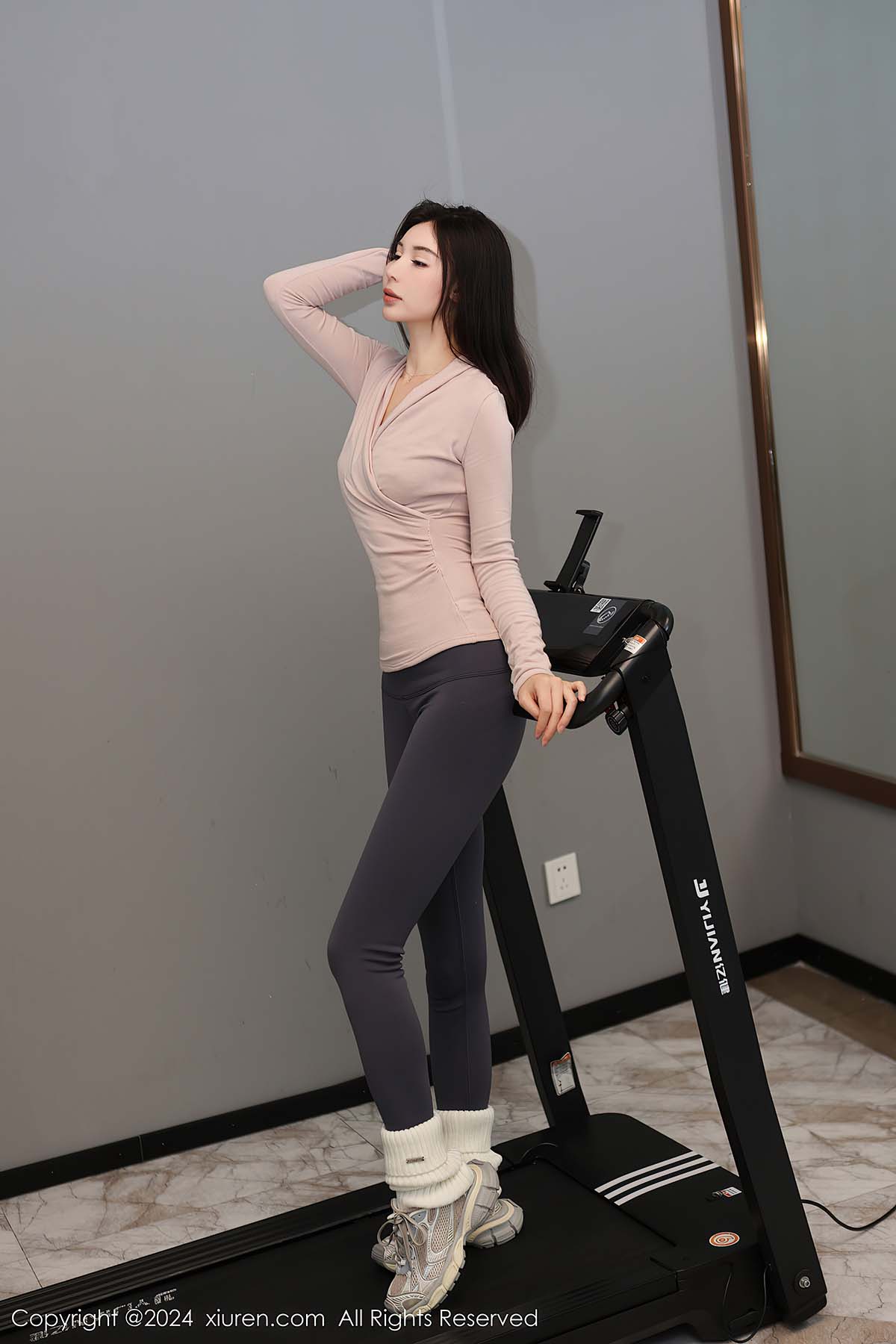 [Xiuren秀人网]2024.01.04 NO.7909 曼柔 预览图 - 2