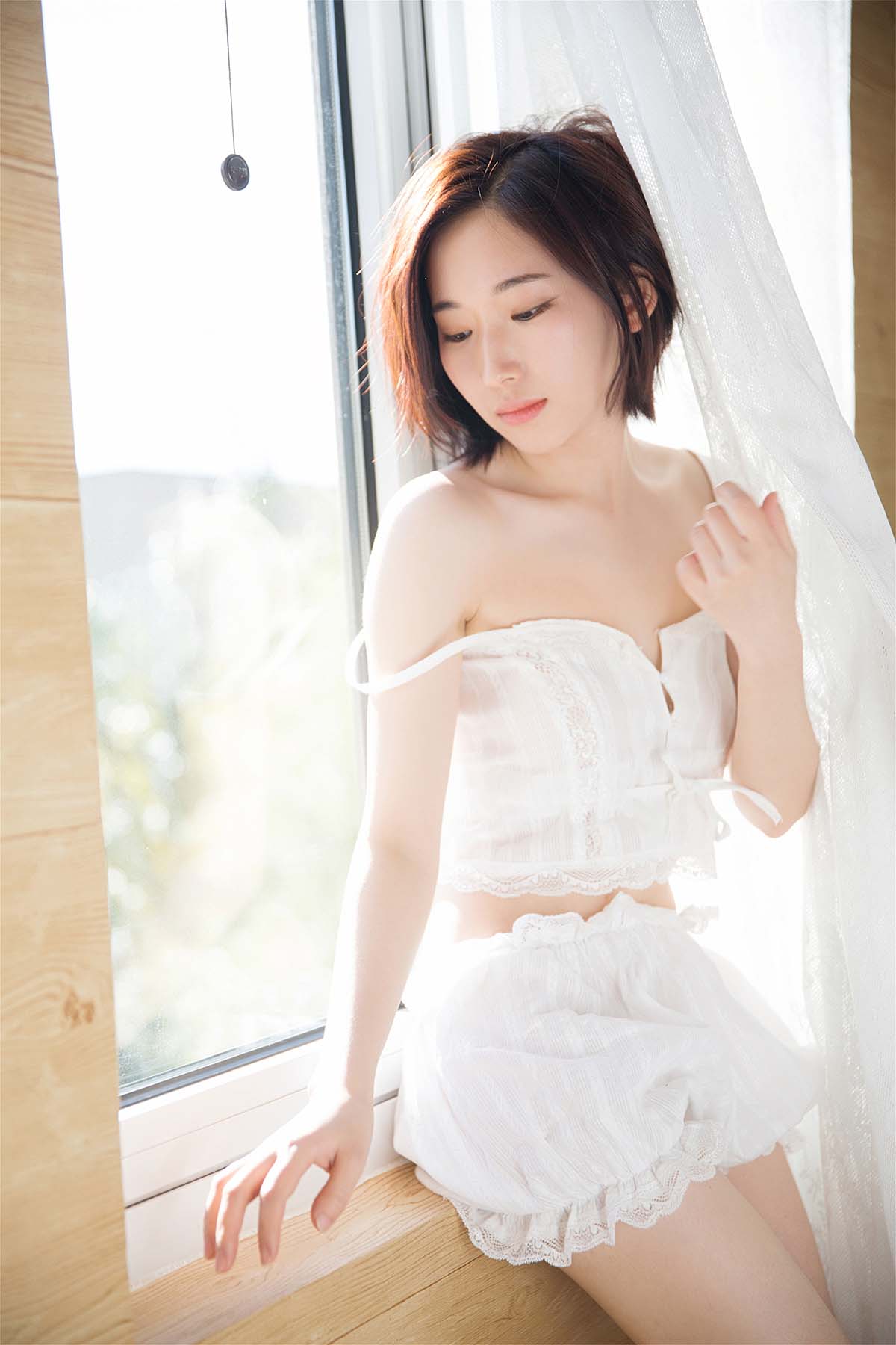 [YALAYI雅拉伊]2023.12.20 NO.1095 窗边少女 预览图 - 2