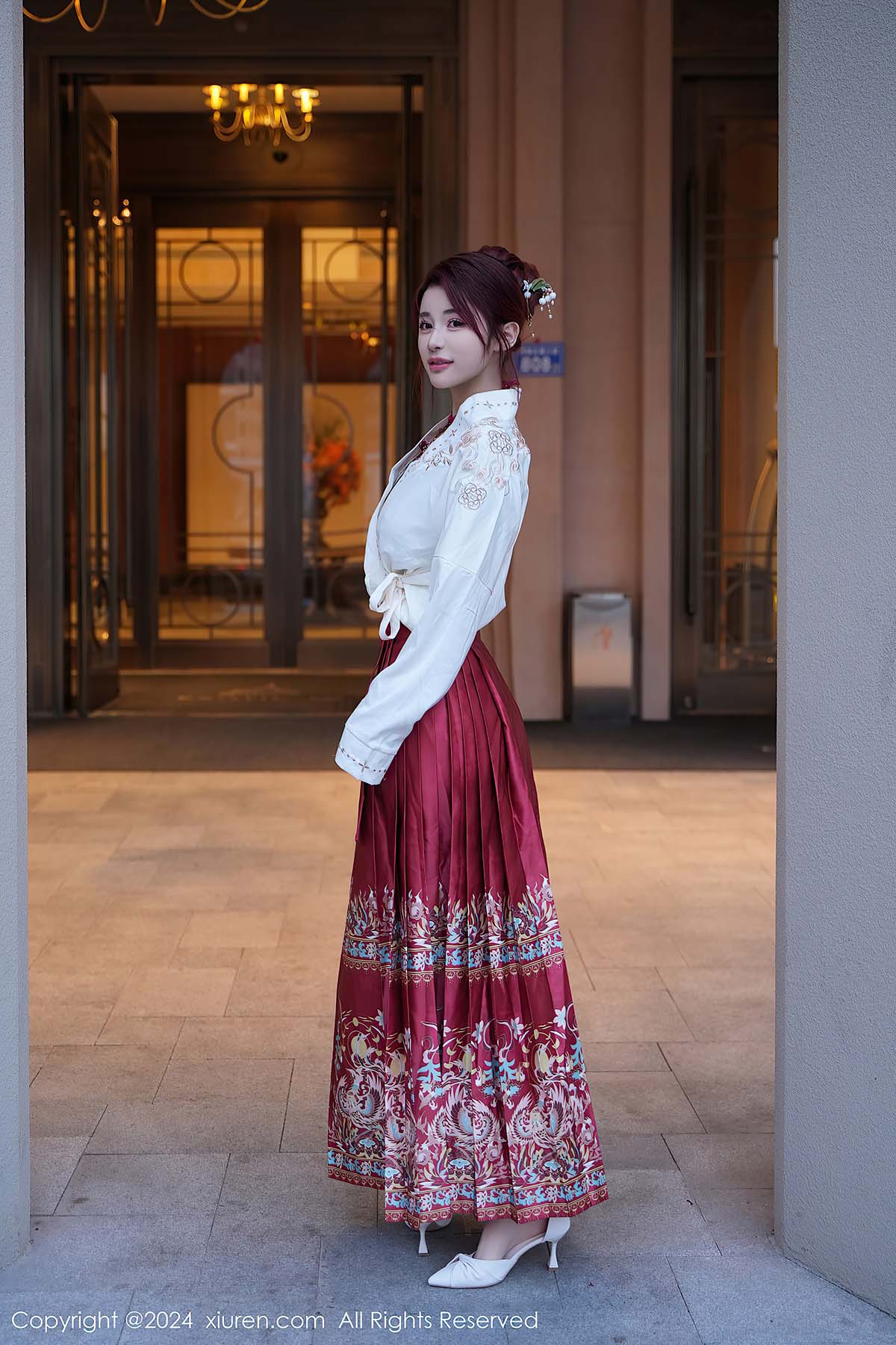 [Xiuren秀人网]2024.01.19 NO.7985 美七Mia 预览图 - 5