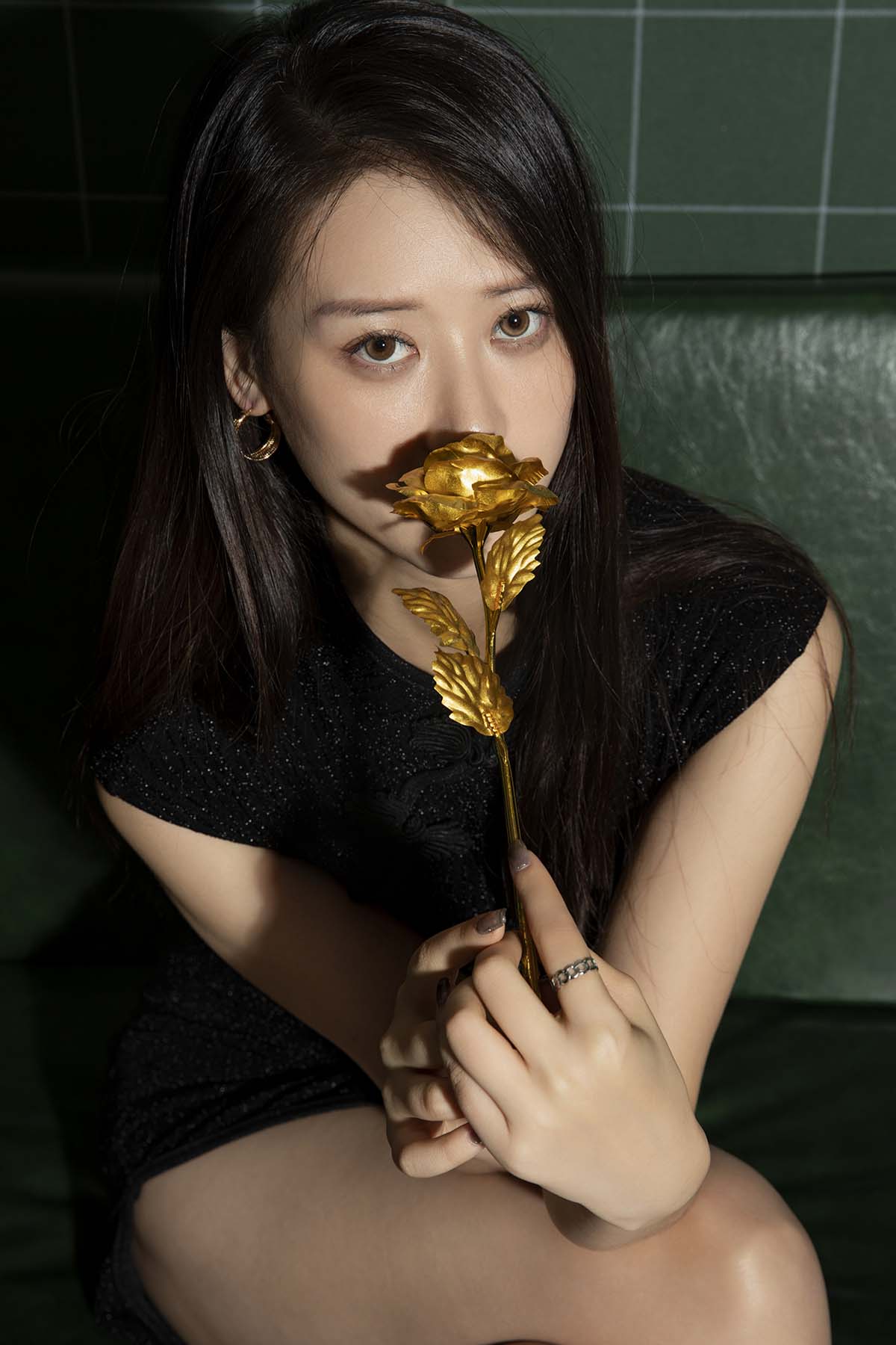 [YITUYU艺图语]2023.09.16 GOLD ROSE Chenaling_CL 预览图 - 2