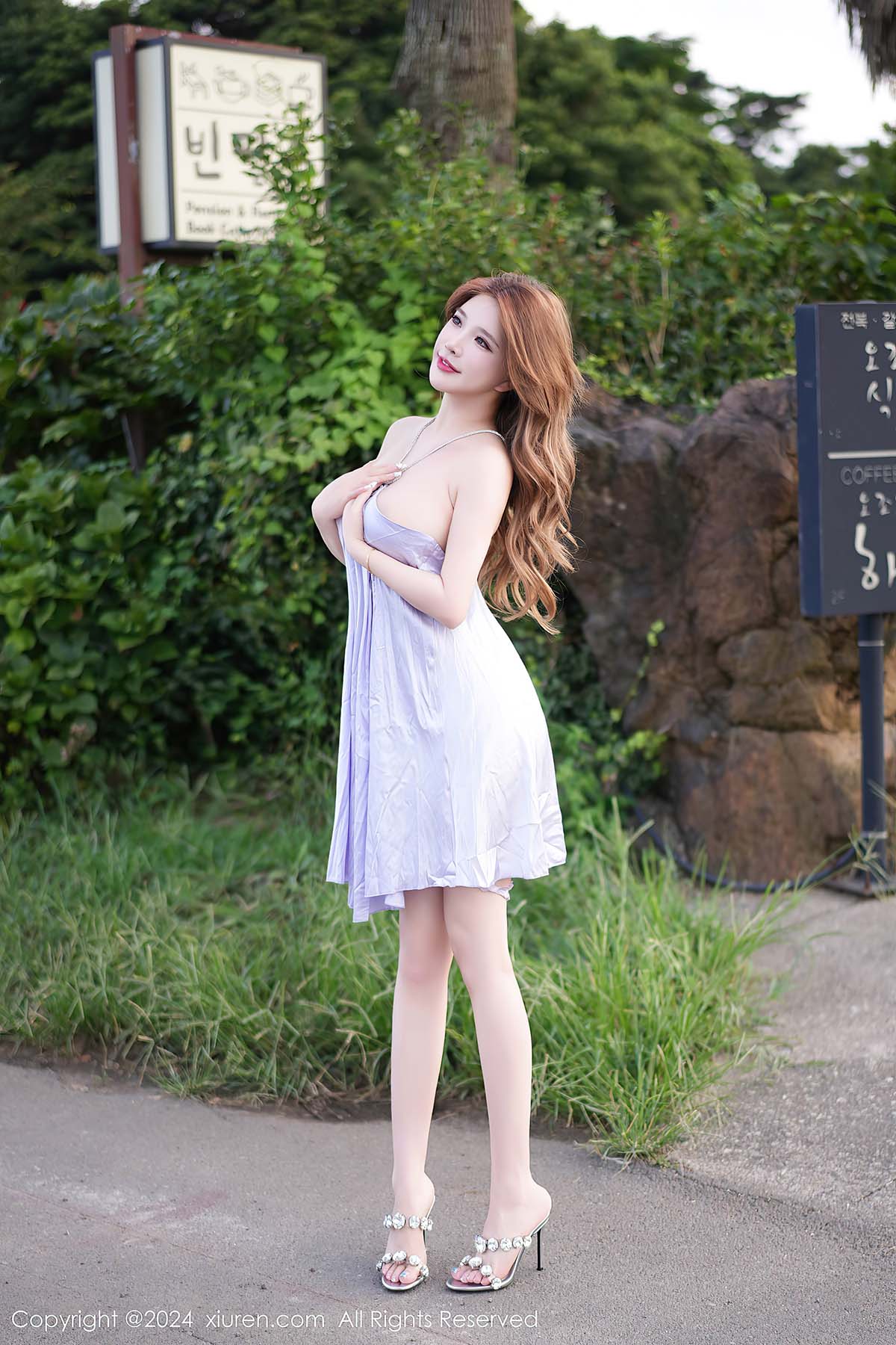 [Xiuren秀人网]2024.01.24 NO.8009 小海臀Rena