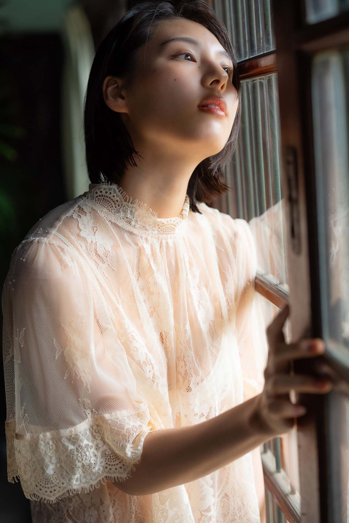 相楽伊織×室生犀星「蜜のあわれ」 预览图 - 2