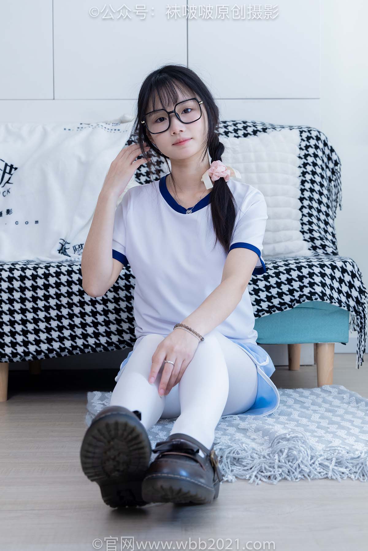[BoBoSocks袜啵啵]NO.325 甜甜圈-皮鞋、厚白丝