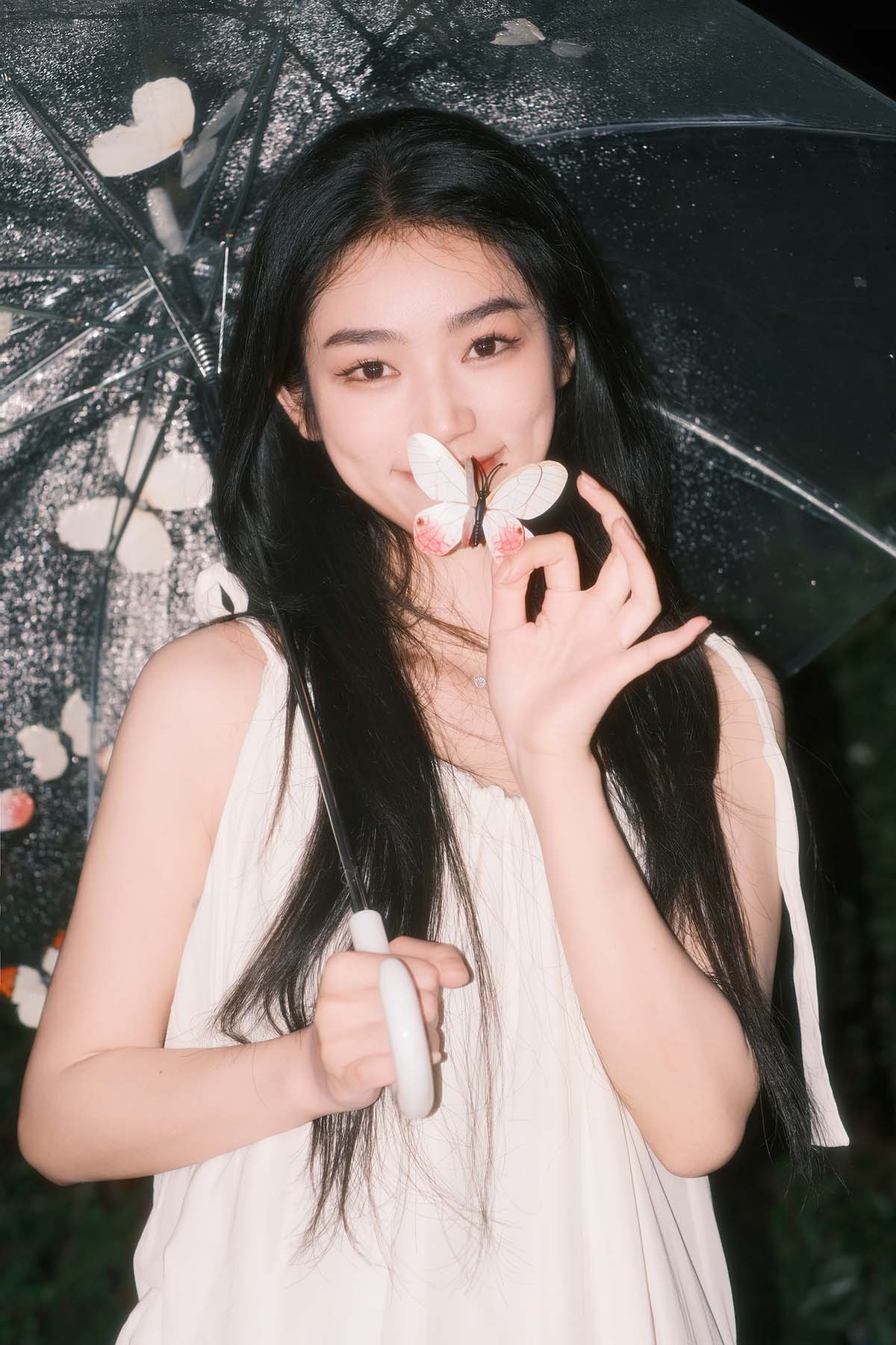[YITUYU艺图语]2023.10.17 白色雨蝶 周馨