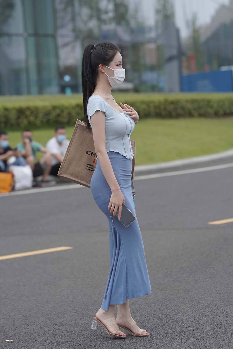 精选街拍作品 NO.1855 两位好闺蜜