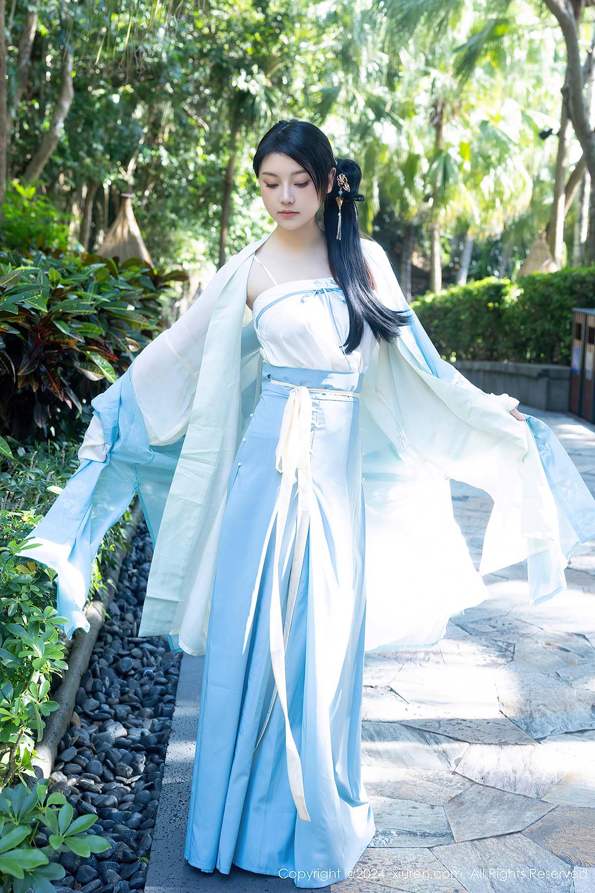 [Xiuren秀人网]2024.02.23 NO.8137 模特合集 预览图 - 3