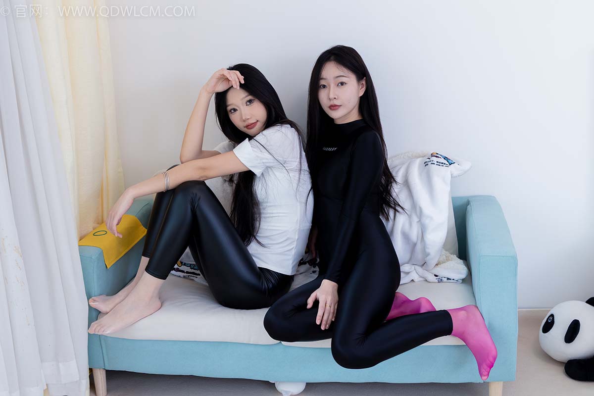 物恋传媒 NO.1887 小竹&美兔-黑白分明 预览图 - 2
