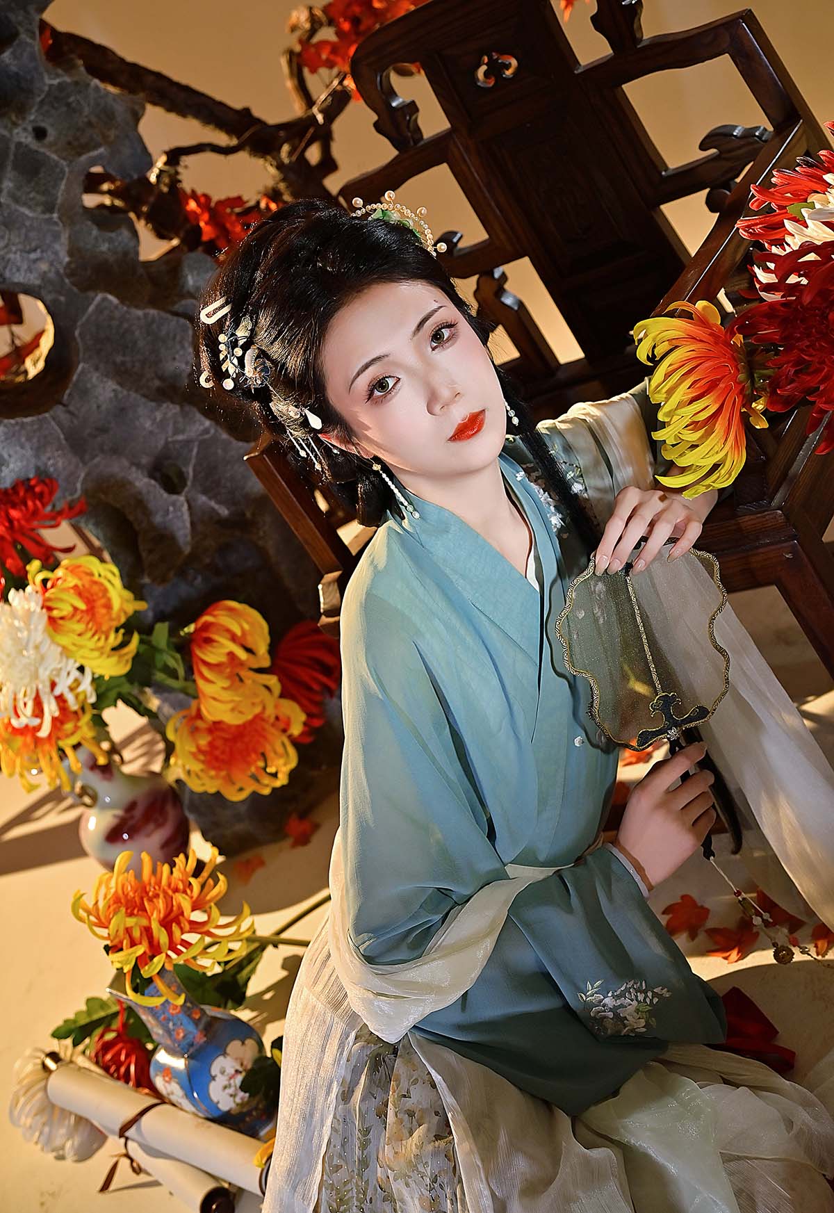 [YITUYU艺图语]2023.11.25 枫叶仕女图 珂璃 预览图 - 2
