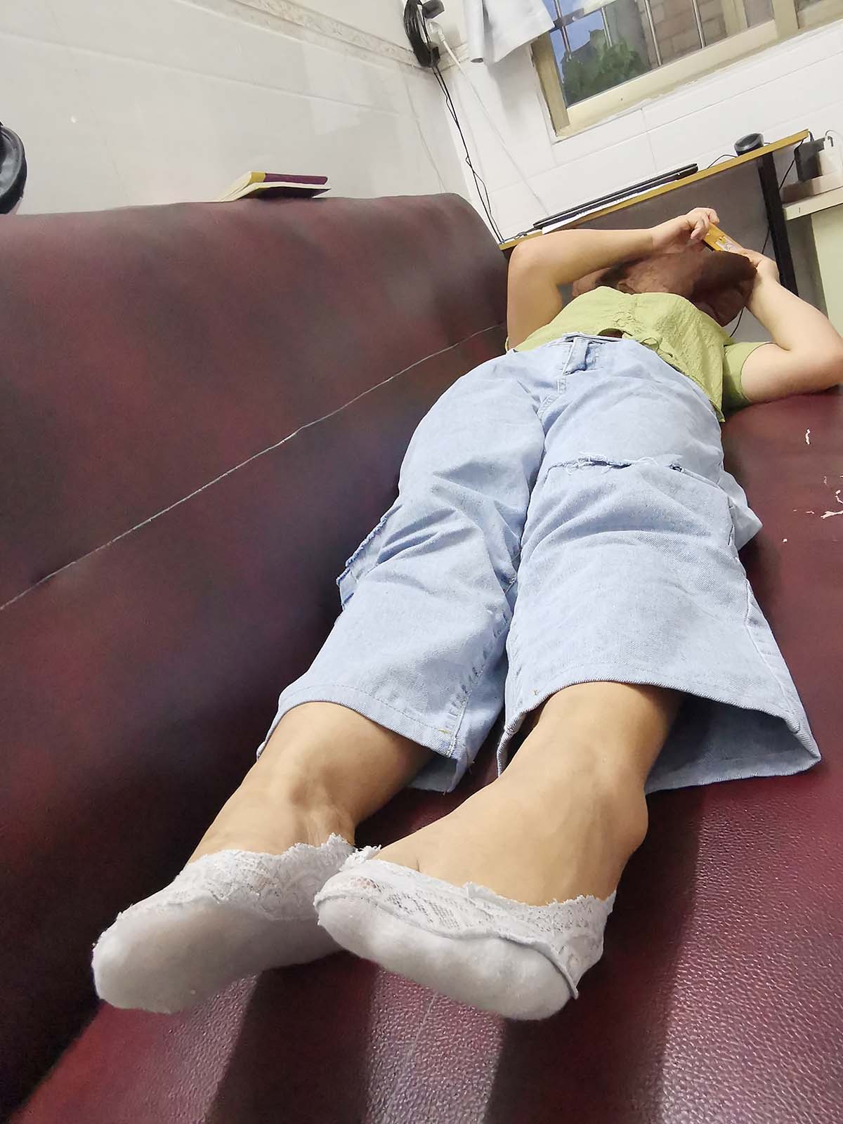 鱼鱼足影 NO.008 – 肥妞