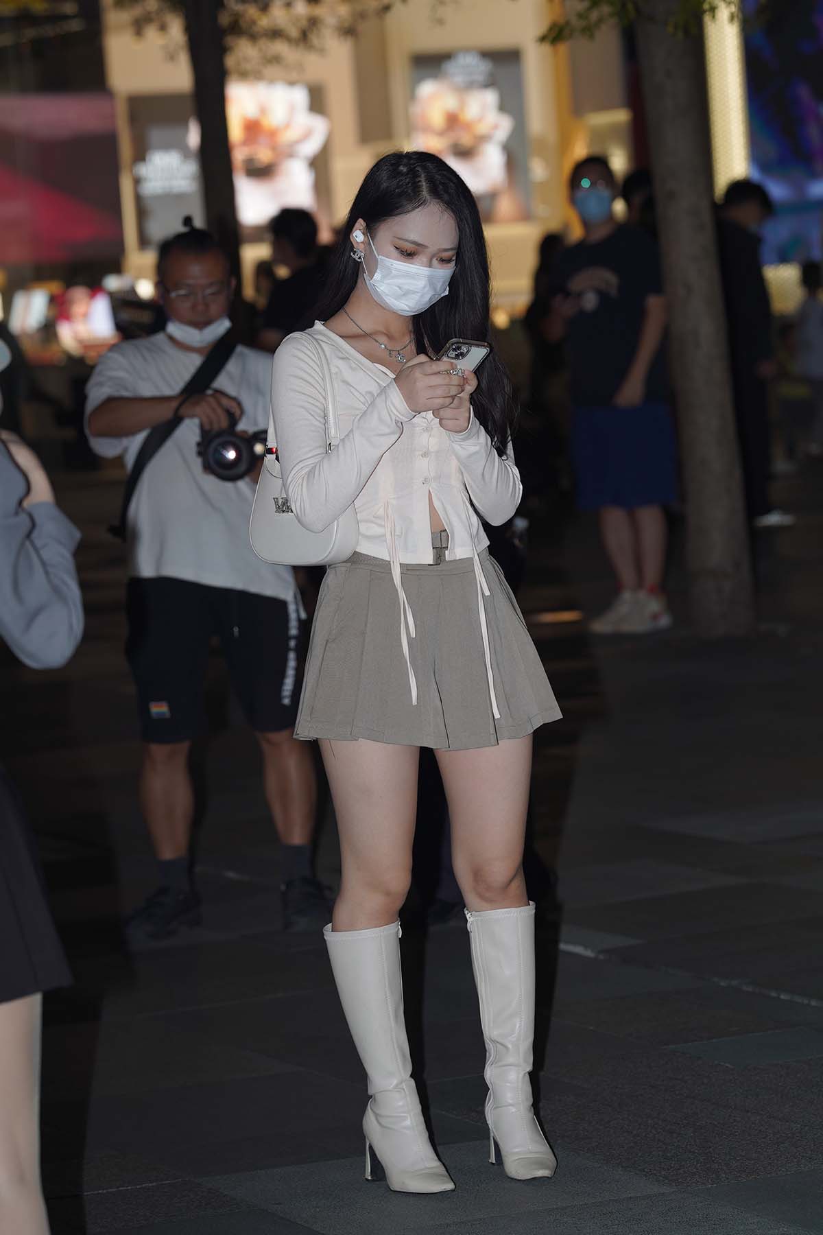 精选街拍作品 NO.2040 长靴短裙