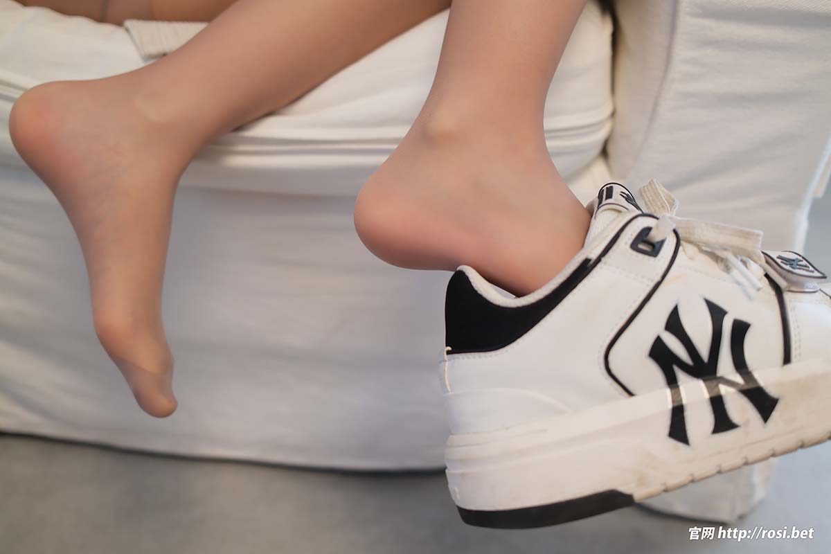 [ROSI写真]2024.06.24 NO.4585