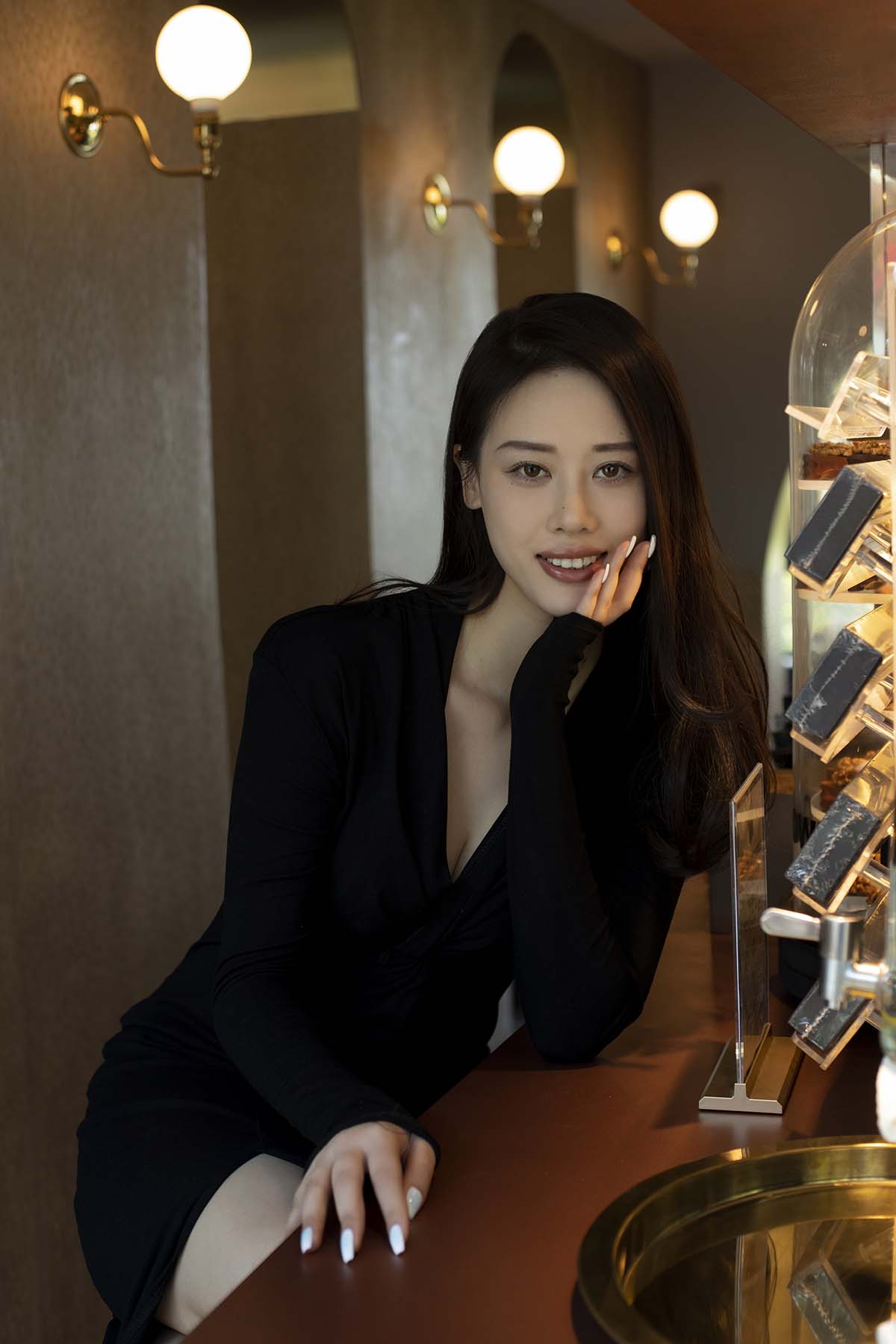 [YITUYU艺图语]2024.05.02 WILD BOAR CAFE Chenaling_CL 预览图 - 2
