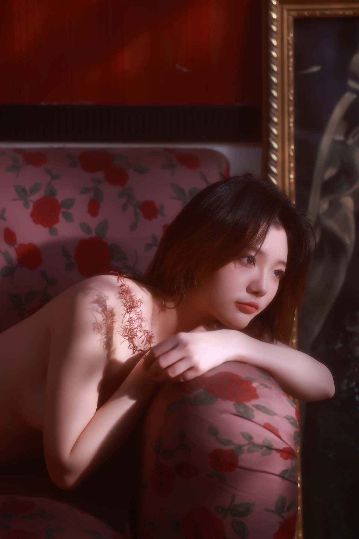 桃良阿宅 – 红桃