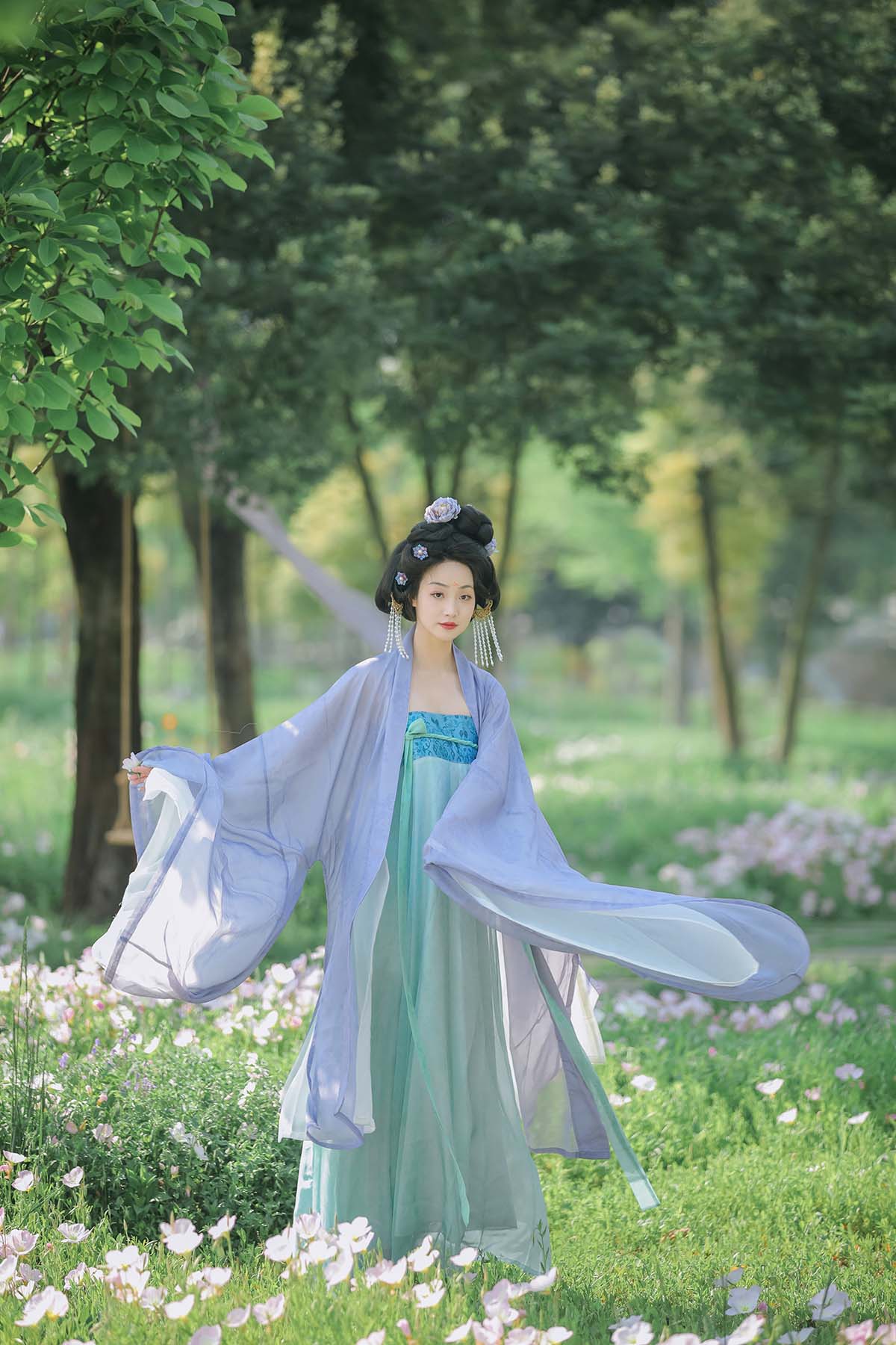 [YITUYU艺图语]2024.05.19 月见花 凌子兮