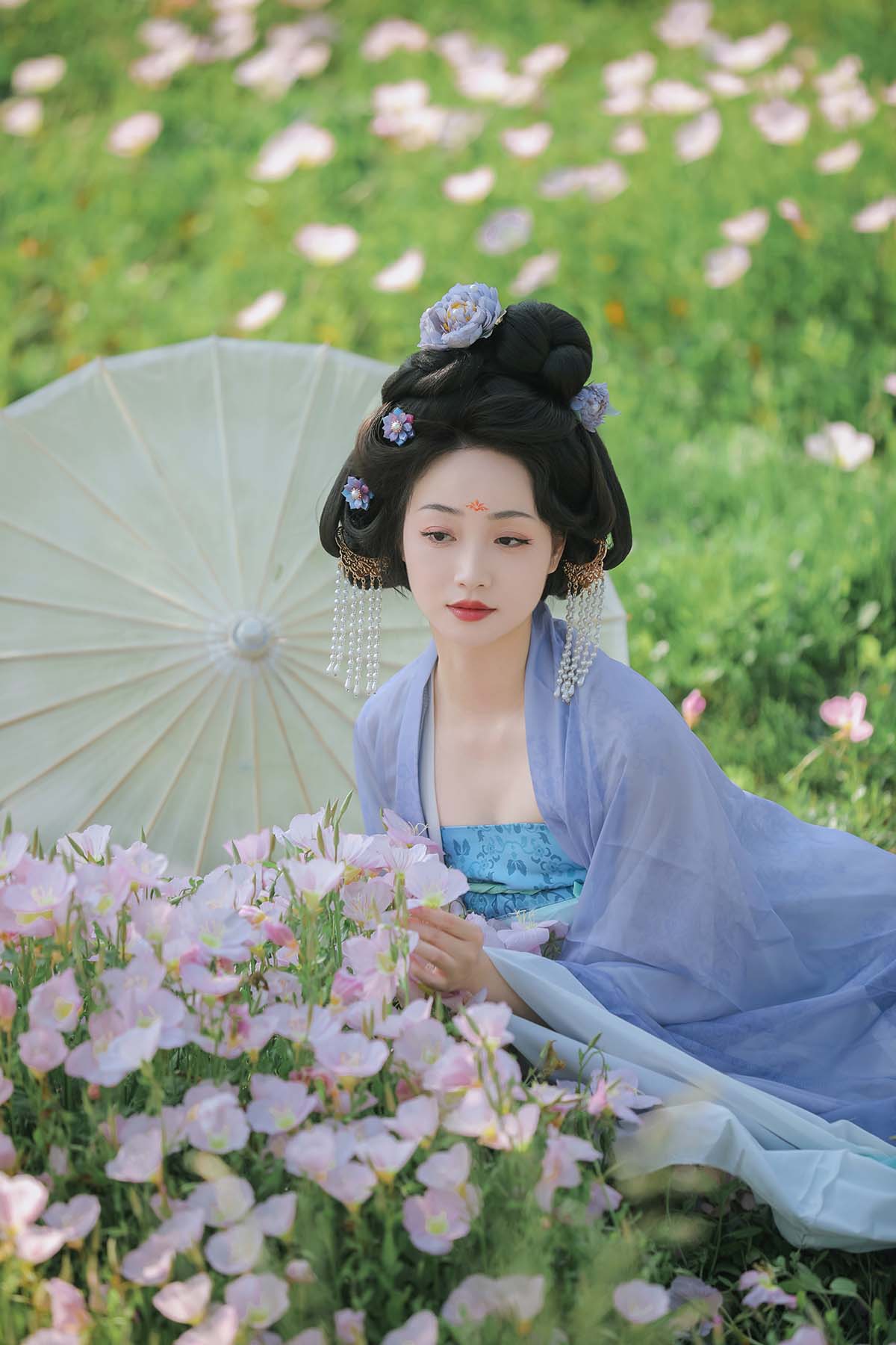 [YITUYU艺图语]2024.05.19 月见花 凌子兮 预览图 - 2