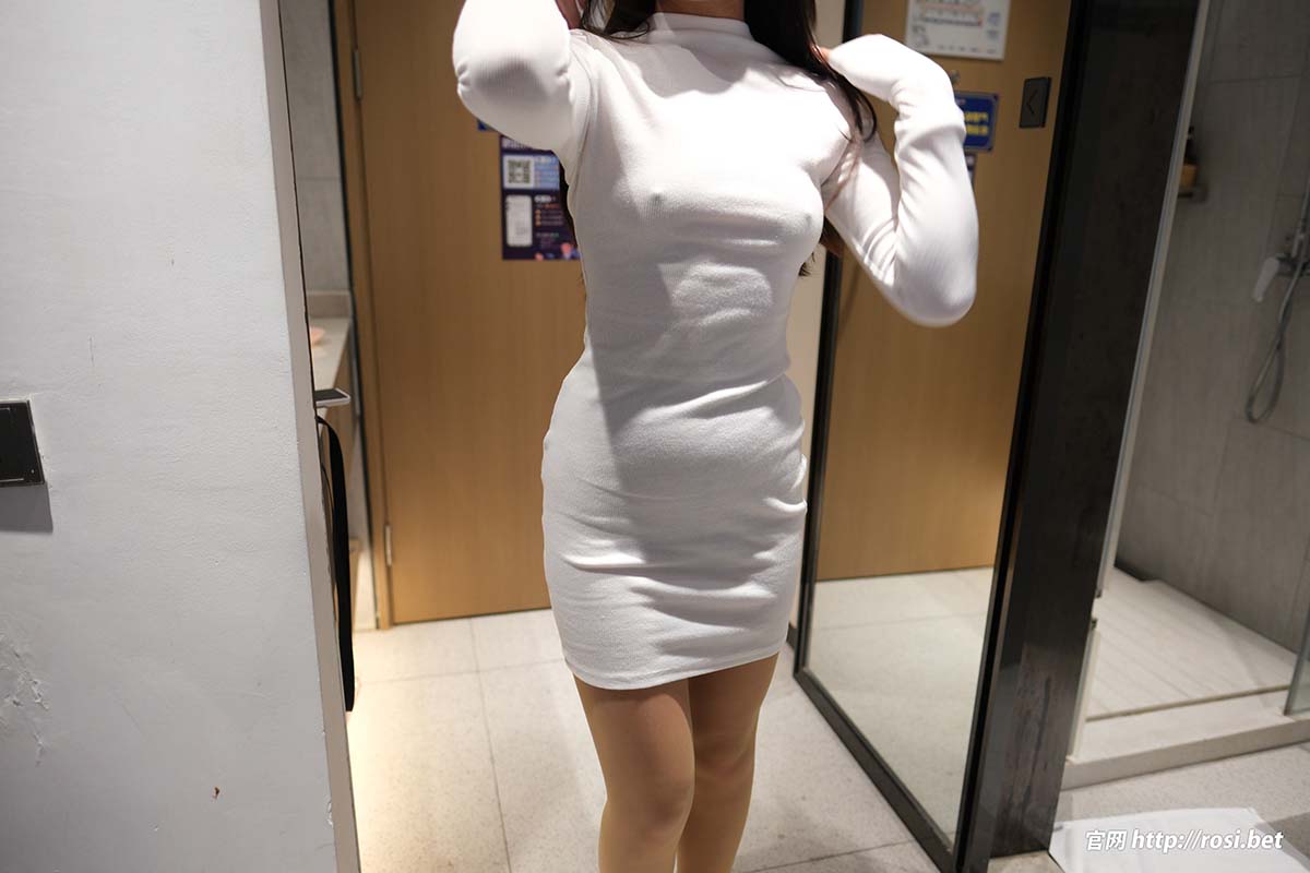 [ROSI写真]2024.08.12 NO.4634