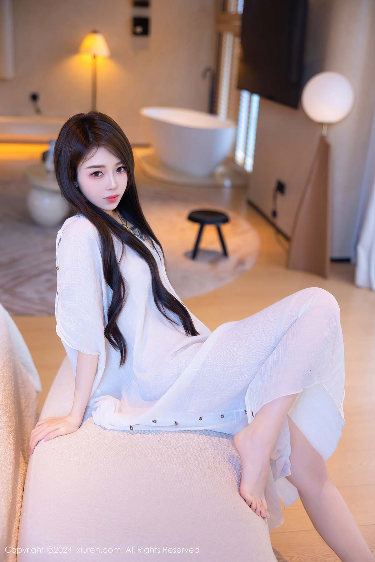 [Xiuren秀人网]2024.07.11 NO.8842 夏竹 预览图 - 2