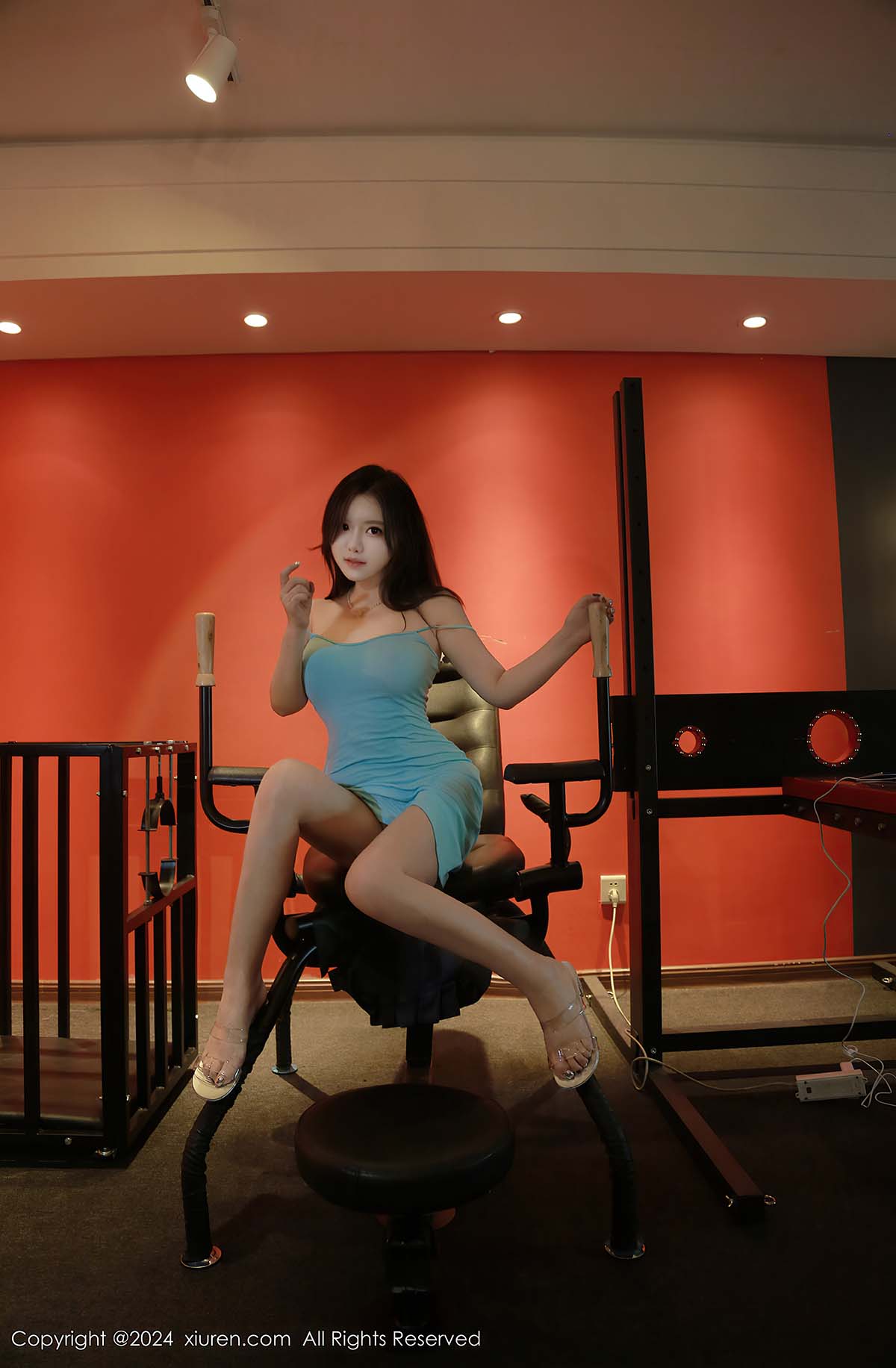 [Xiuren秀人网]2024.08.02 NO.8956 小薯条nienie 预览图 - 2