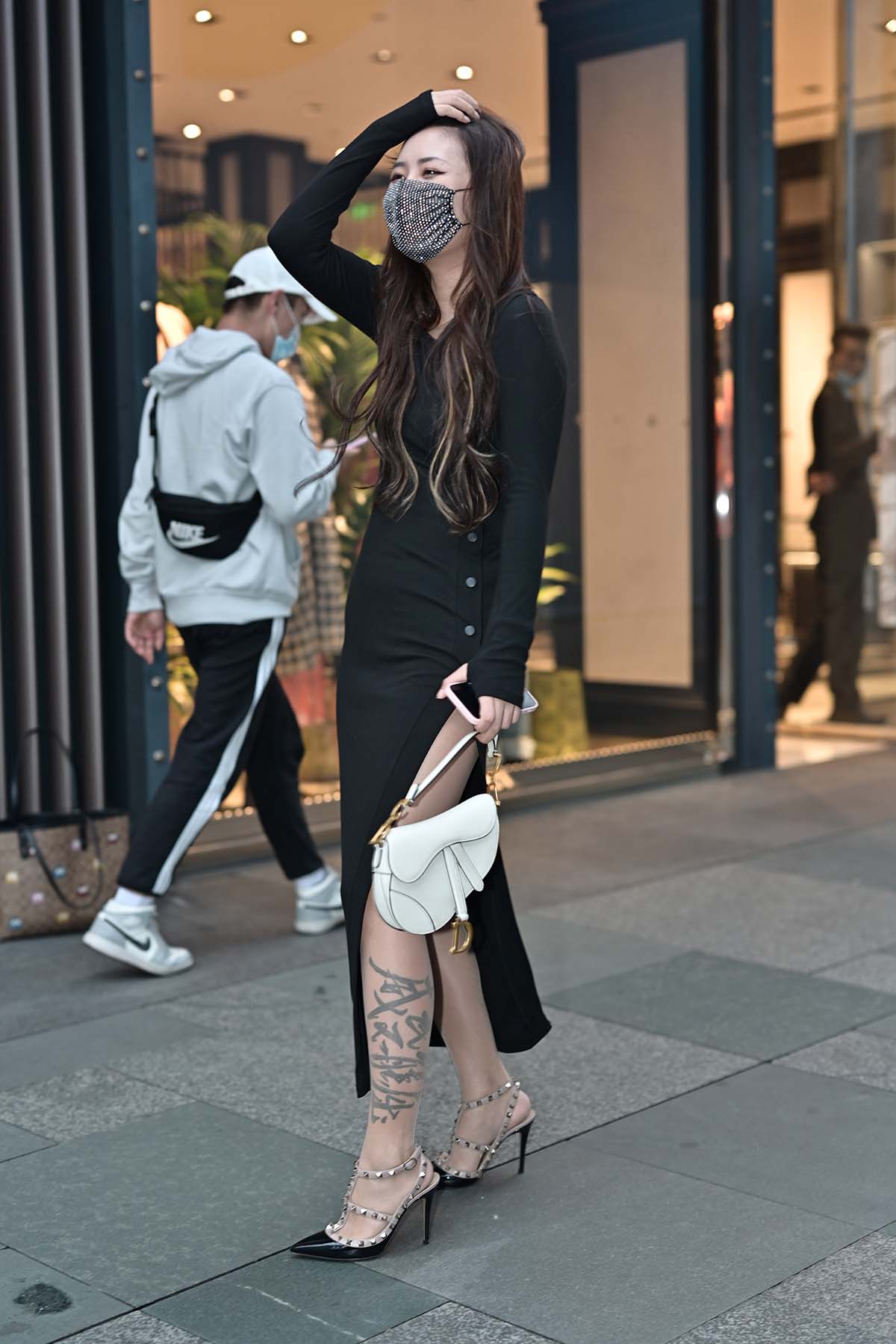 精选街拍作品 NO.2563 迷人黑色长裙