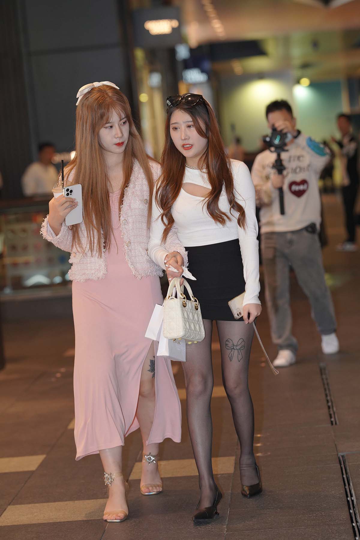 精选街拍作品 NO.2615 通勤风与粉色系