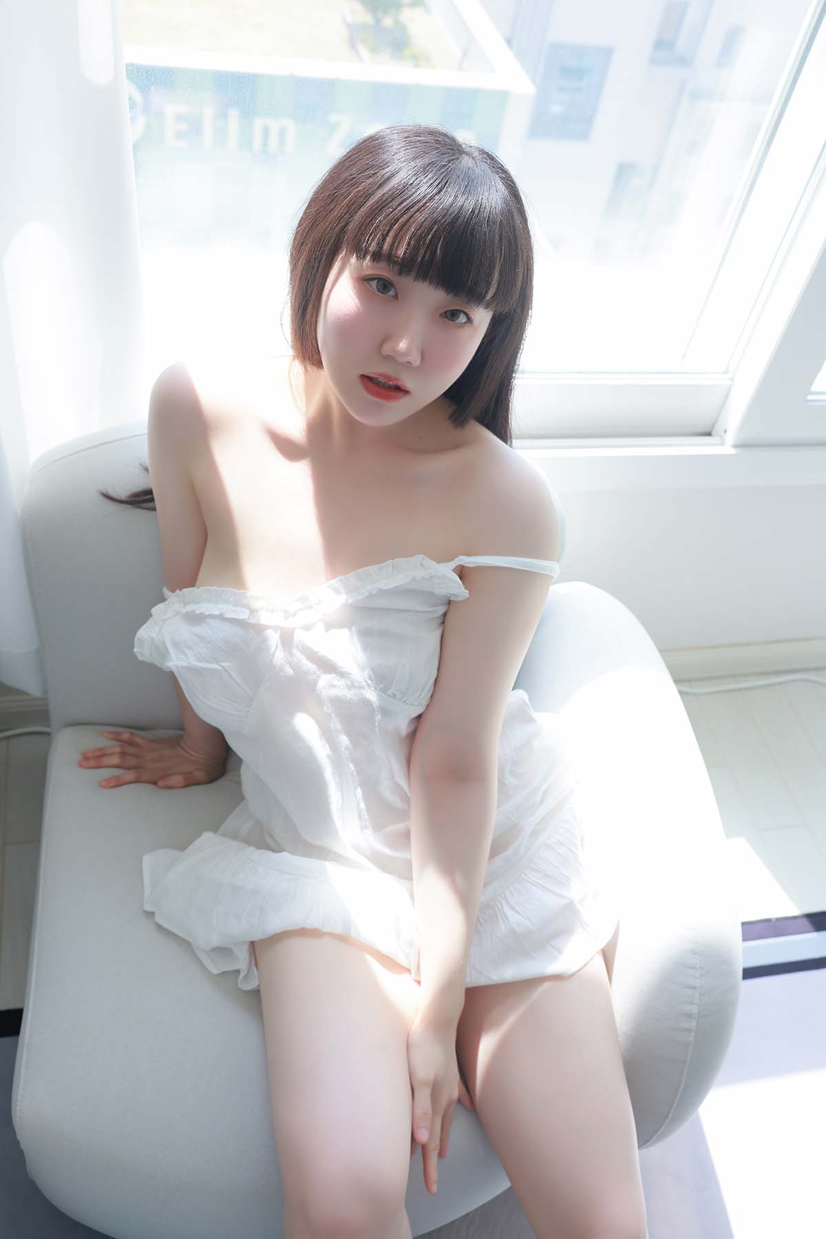 [SWEETBOX] Doyeon – Vol.43 Soft touch 预览图 - 2