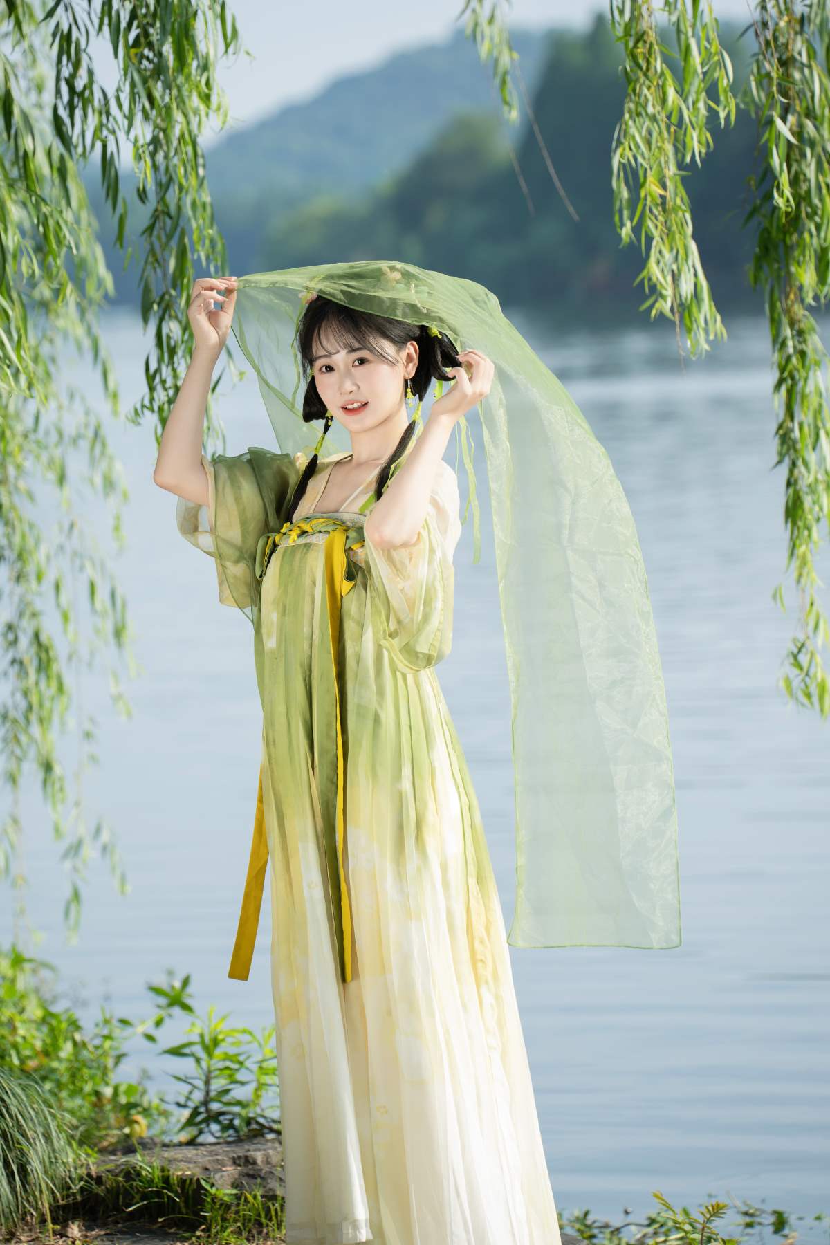 [YITUYU艺图语]2024.07.22 杨柳依依 湫一只岁岁