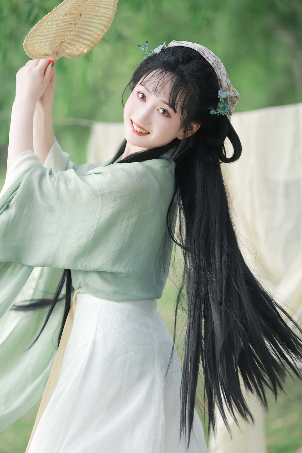 [YITUYU艺图语]2024.08.04 农家女 走马 预览图 - 2
