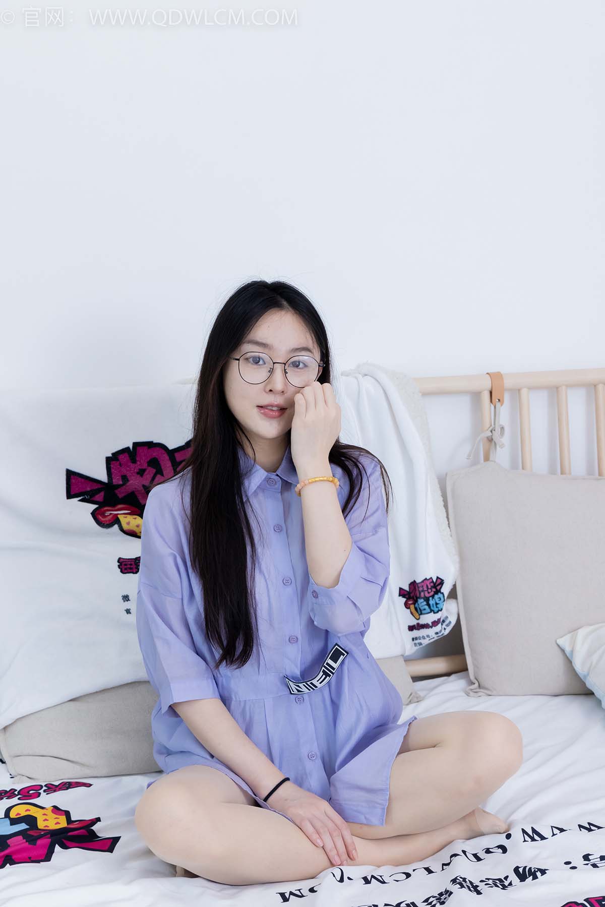 物恋传媒 NO.2093 美兔-微风吹拂 预览图 - 2