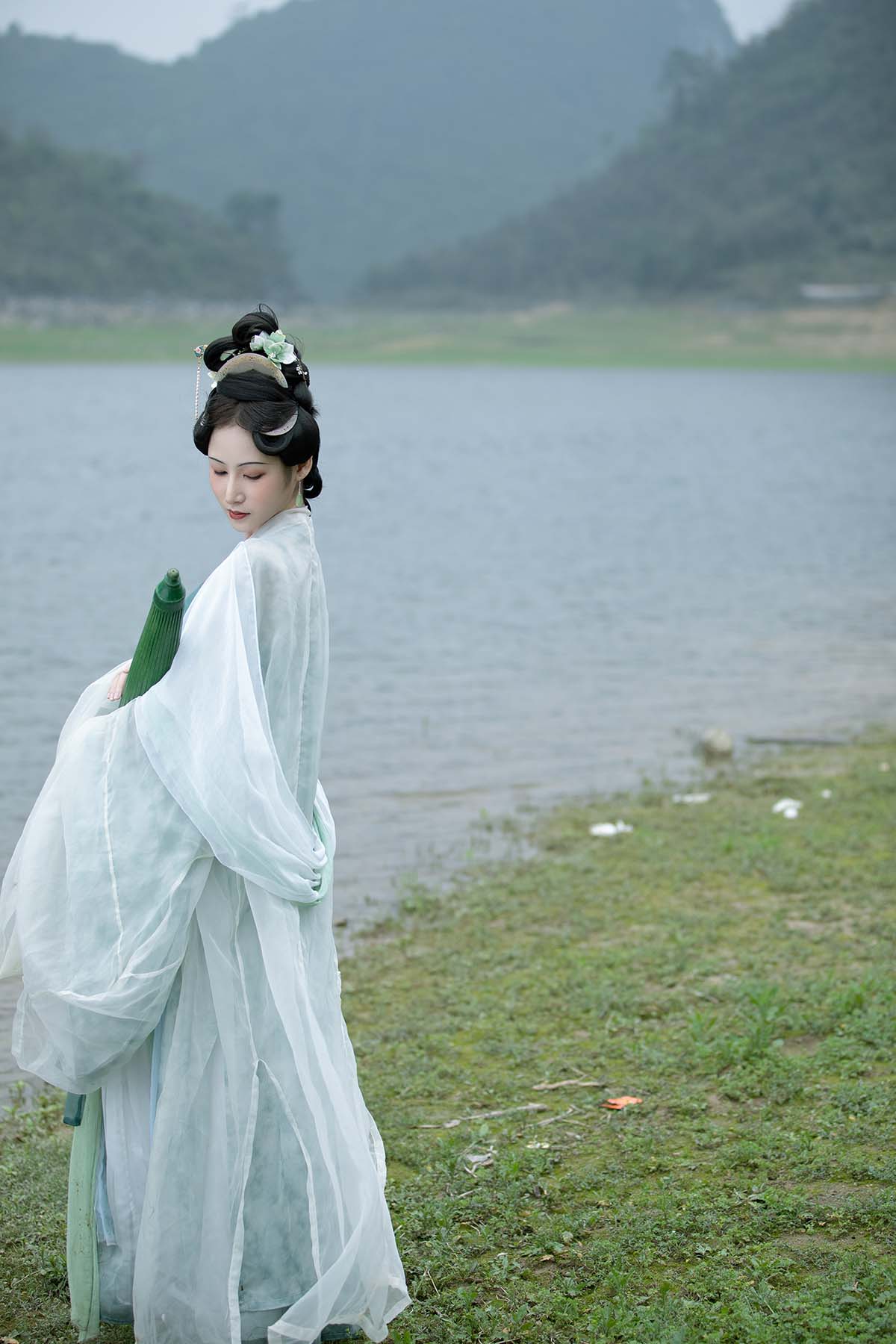 [YITUYU艺图语]2024.08.11 云水之间 鲇泽美咲 预览图 - 2