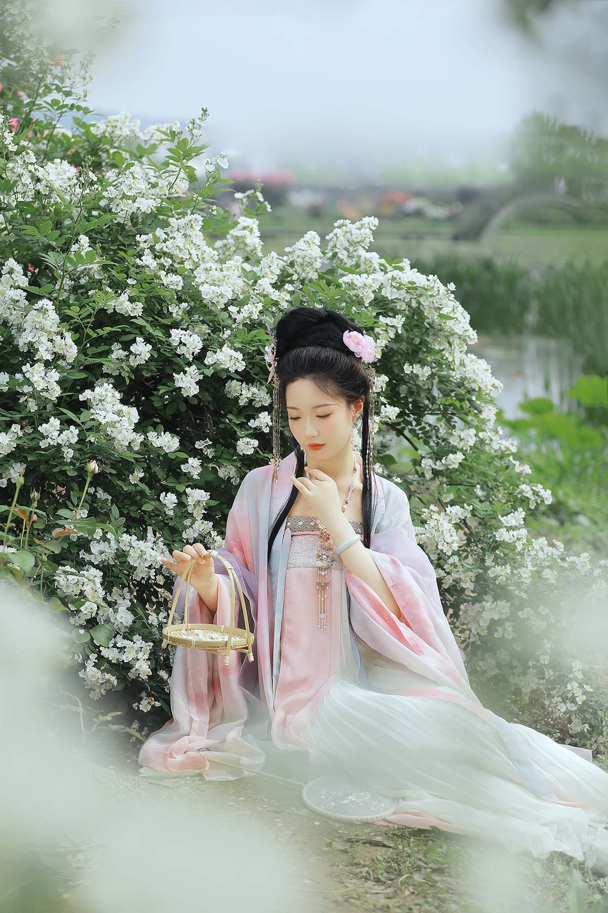 [YITUYU艺图语]2024.08.20 花间意 甜甜