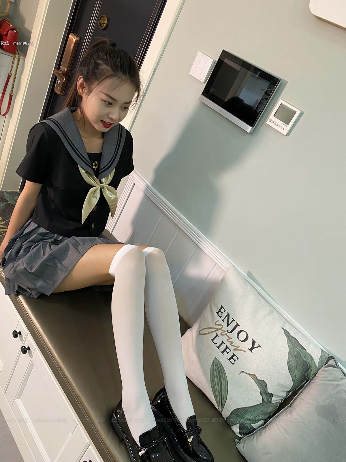 ISS系列 NO.039 – 洋洋 JK白 预览图 - 2