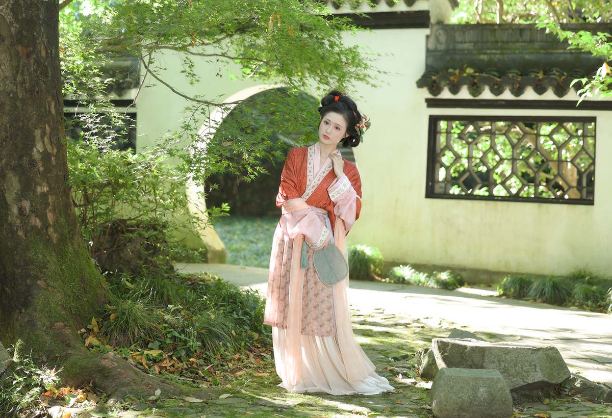 [YITUYU艺图语]2024.09.21 琵琶女 芋媛一碗 预览图 - 2
