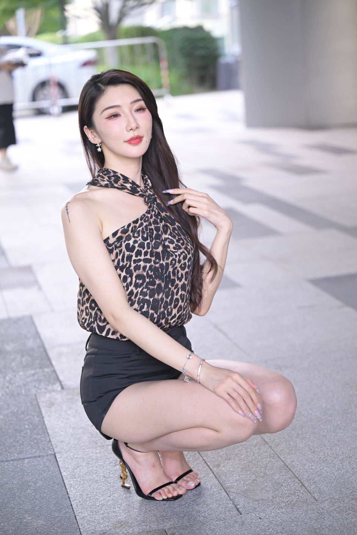 精选街拍作品 NO.3370 活力黑色短裤