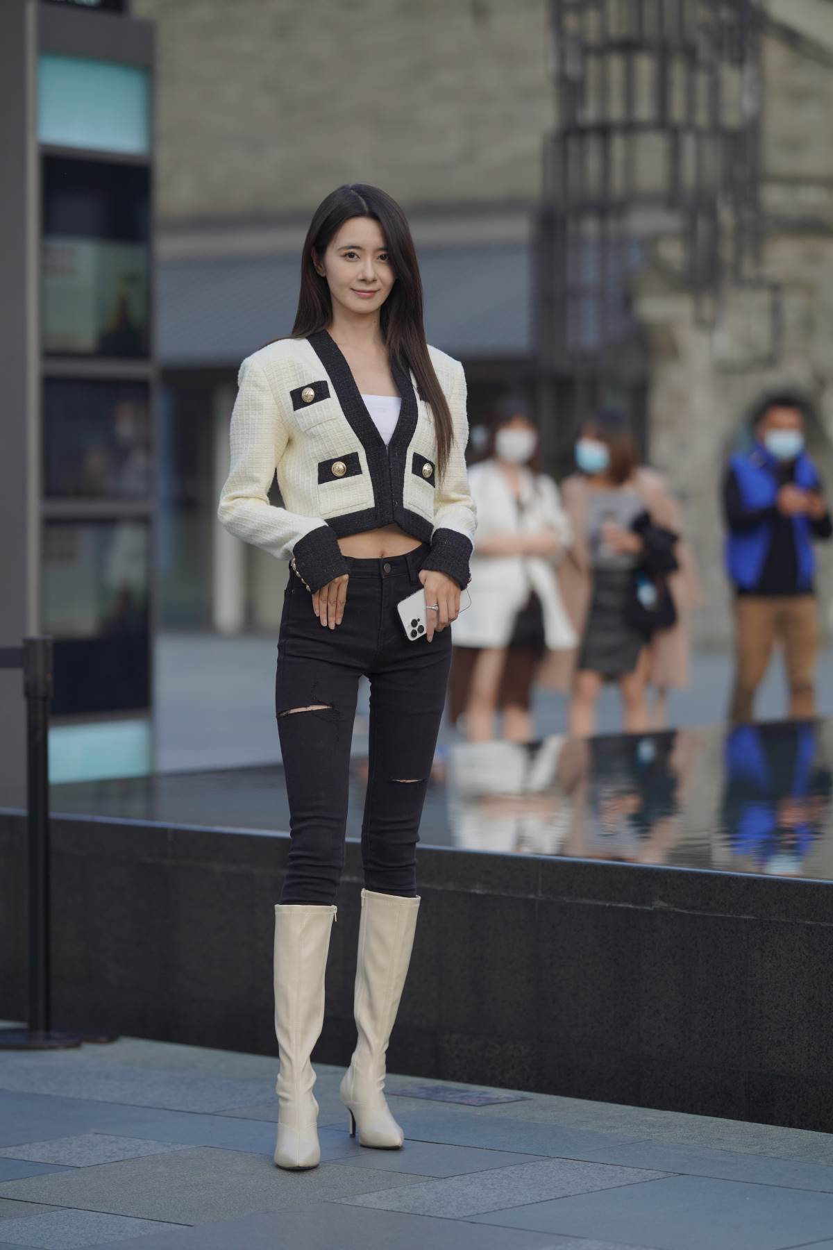 精选街拍作品 NO.3376 飒爽长靴牛仔