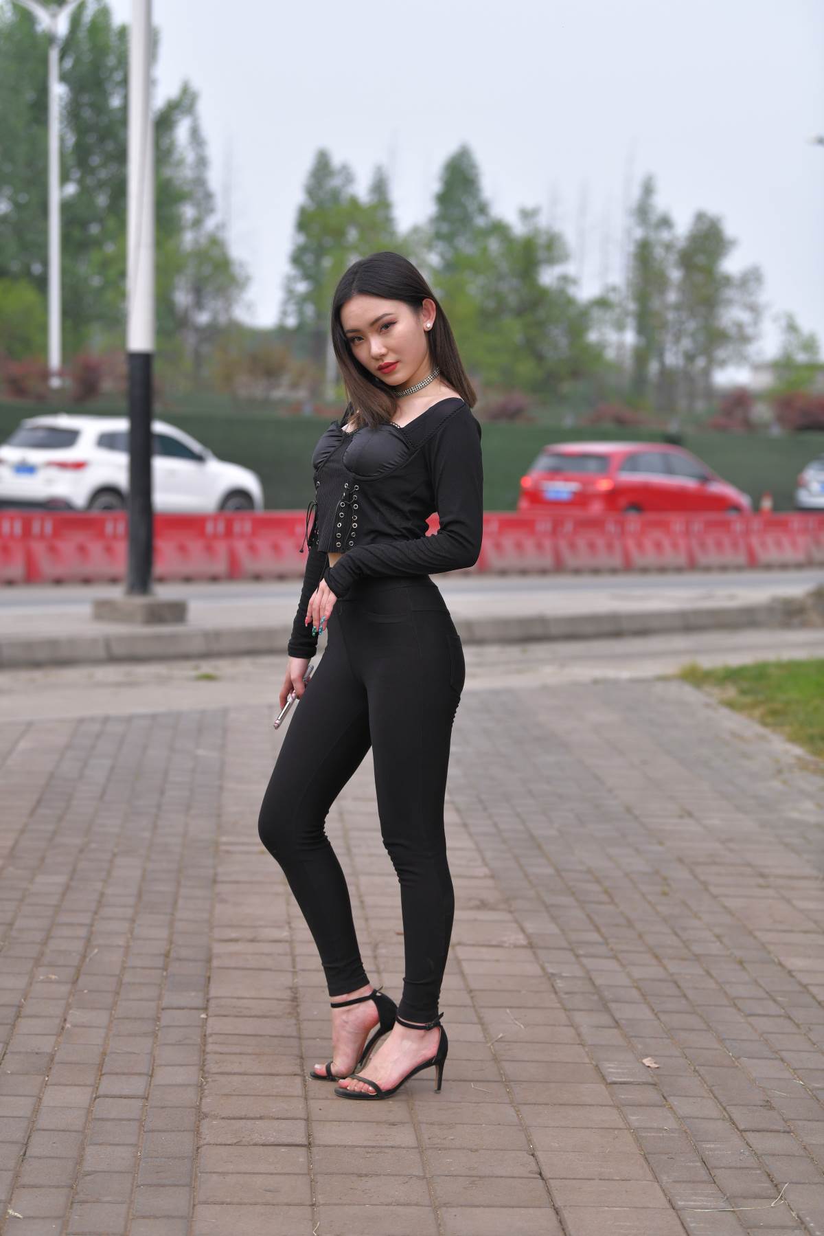 精选街拍作品 NO.3476 古典风紧身搭配