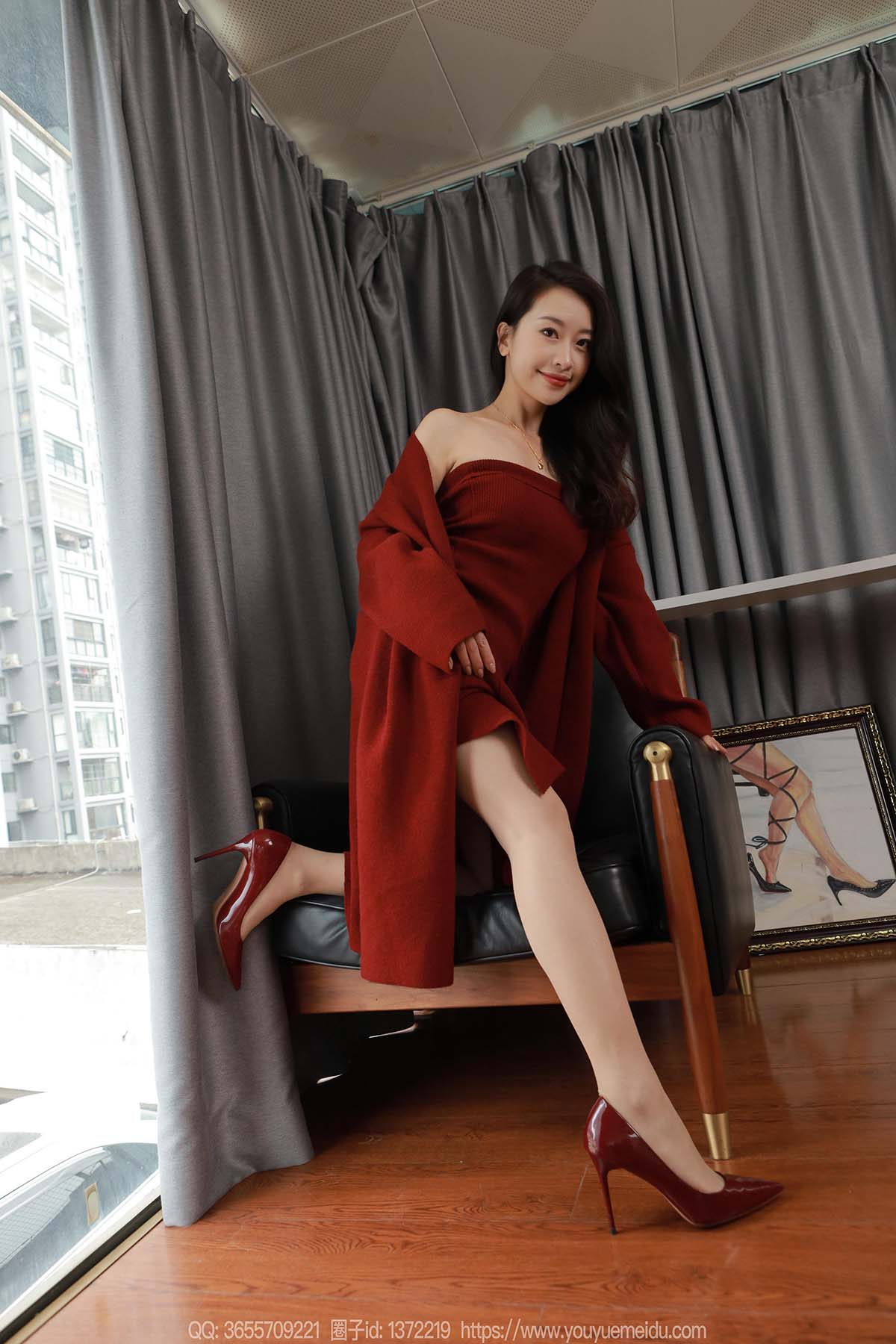 [IESS异思趣向] 2025.01.31 丝享家1965：小婕《红色针织裙（下）》