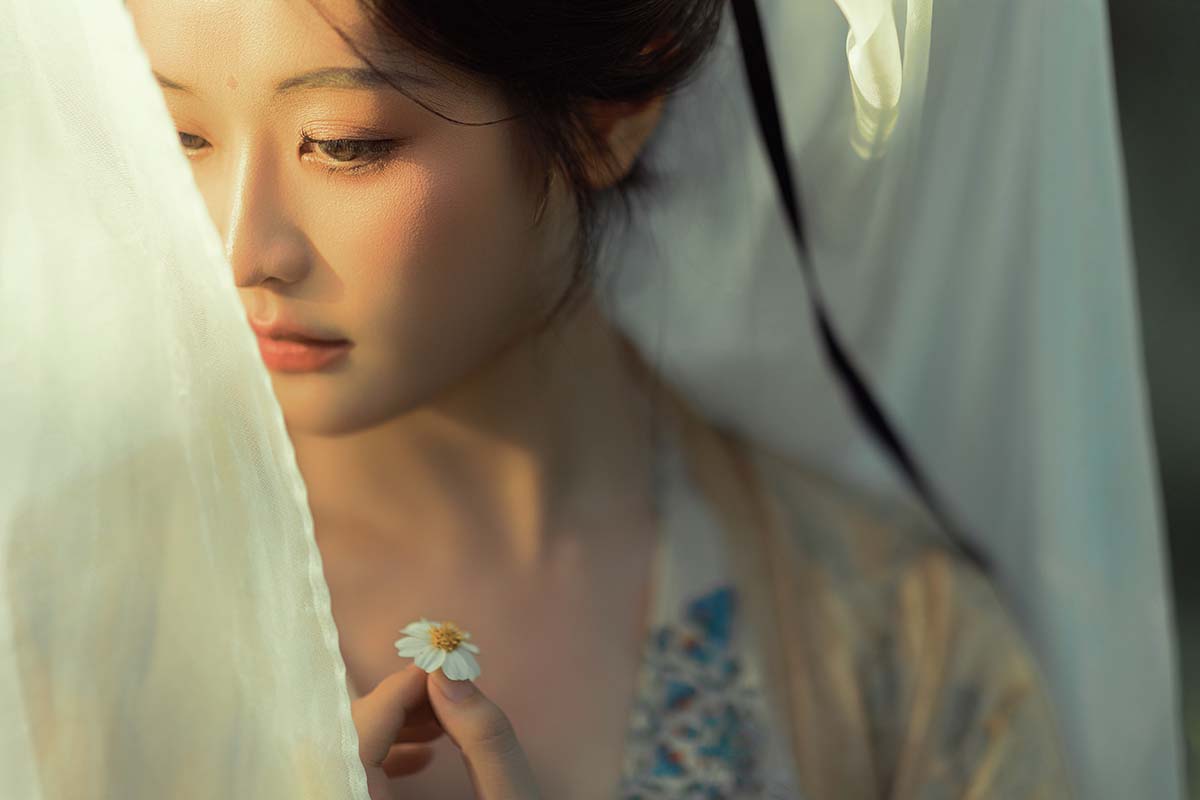 [YITUYU艺图语]2024.12.31 秋日山行 神赐杏杏 预览图 - 2