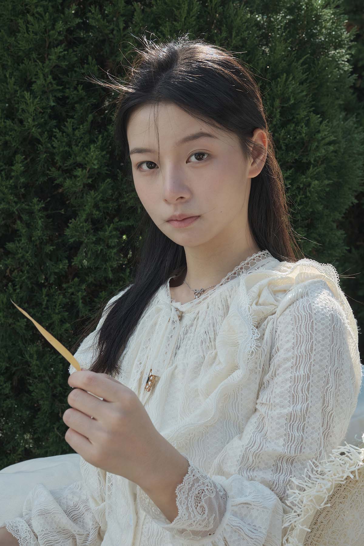 [YITUYU艺图语]2025.01.02 秋游 蝴蝶妹妹