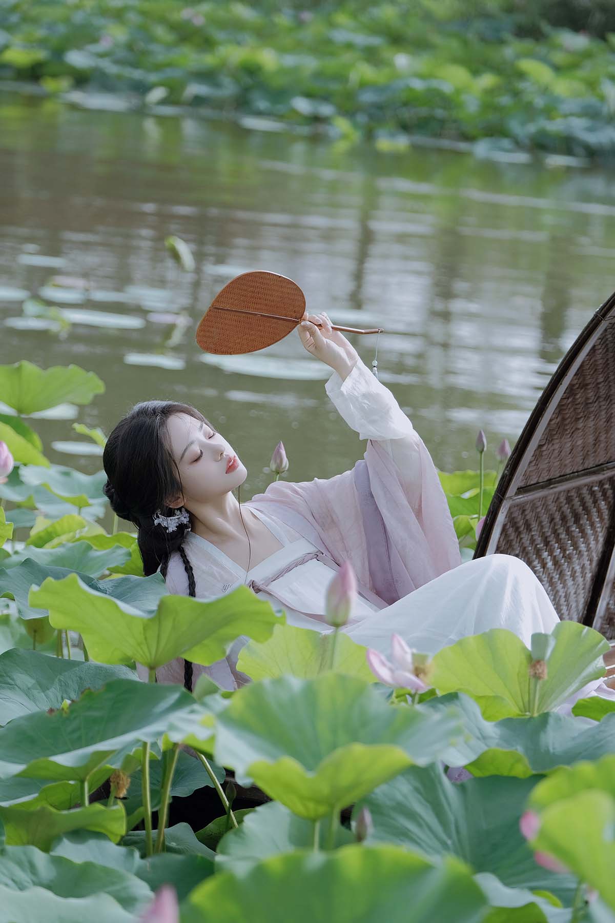 [YITUYU艺图语]2025.01.20 荷 瑶瑶