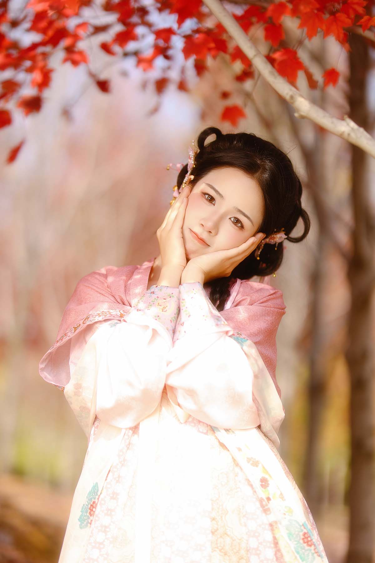 [YITUYU艺图语]2025.01.21 枫叶少女 小杜同学 预览图 - 2