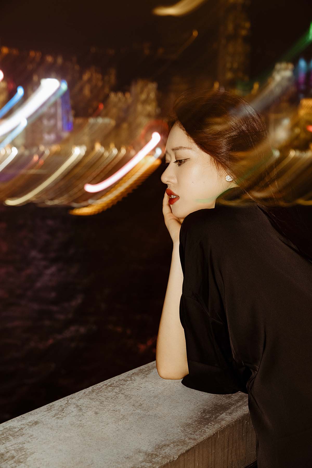 [YITUYU艺图语]2025.01.28 香港的夜 Chenaling_CL