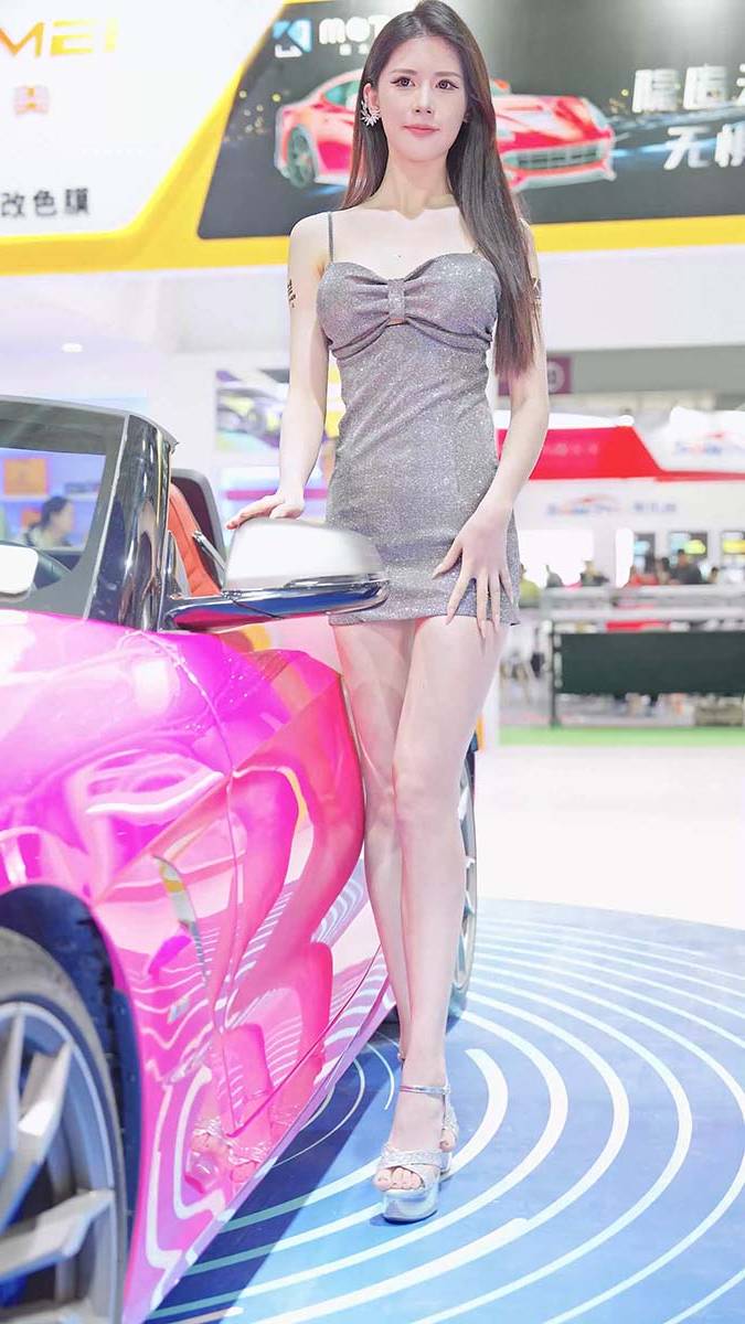 2024 深圳改装车展 Auto Salon 车模抖音网红随拍 02