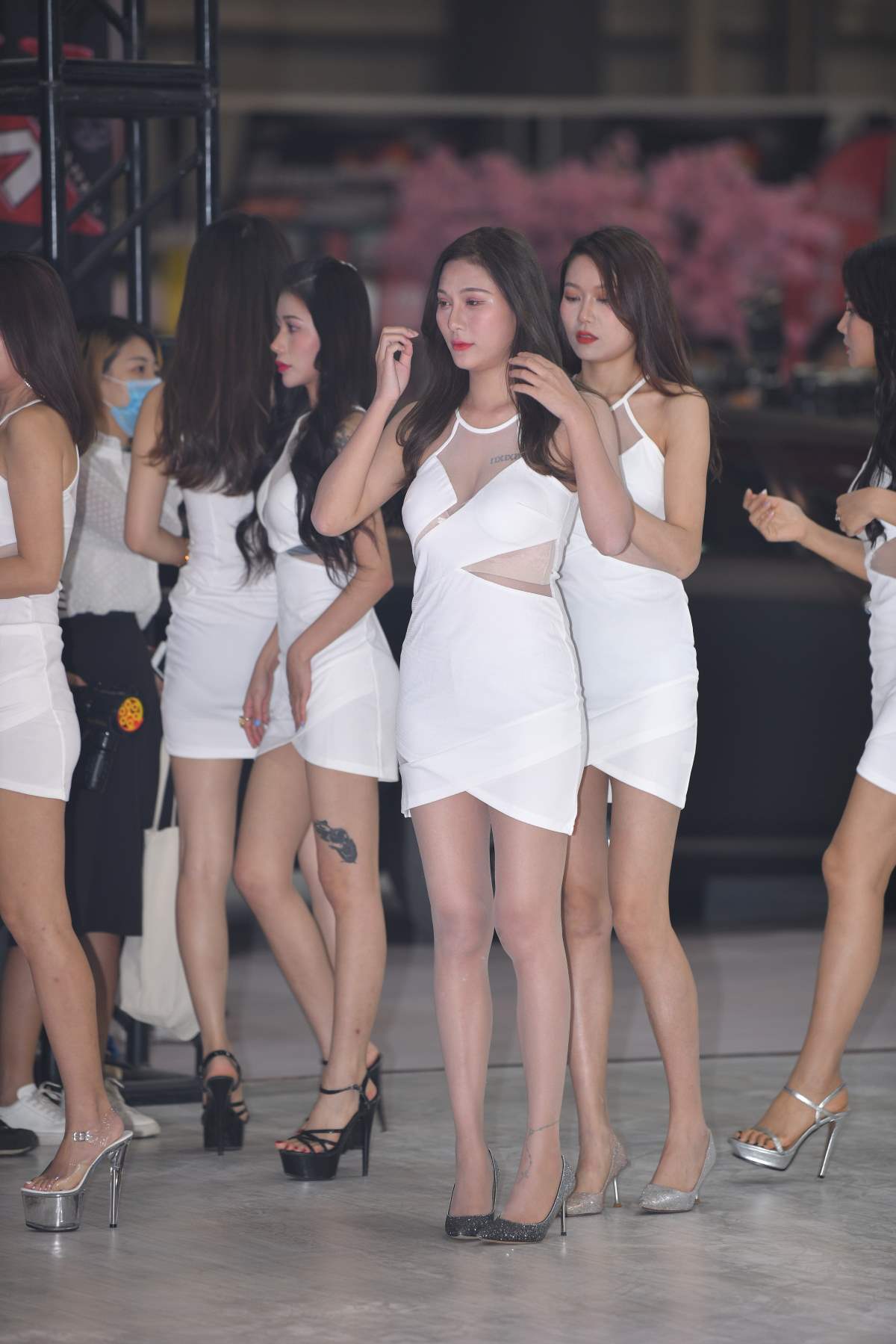 精选街拍作品 NO.3956 白裙妹子们