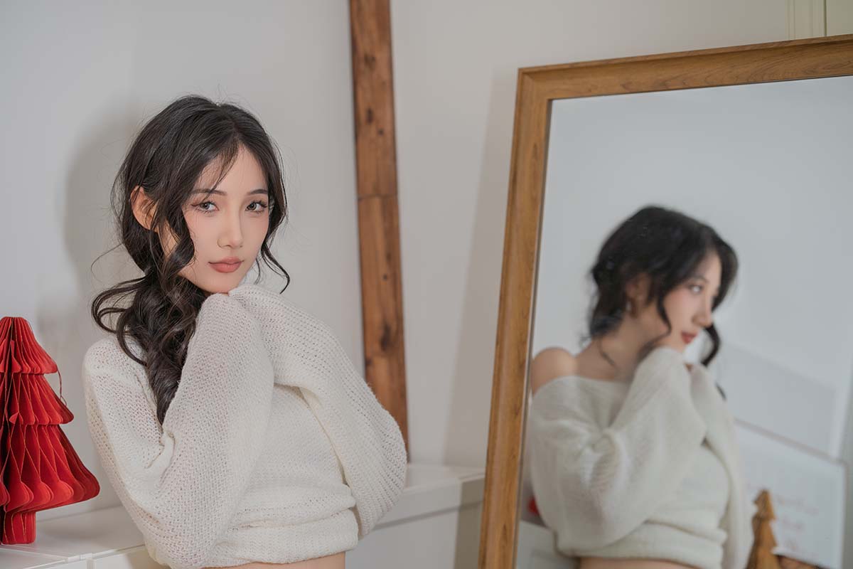 [YITUYU艺图语]2025.02.18 居家女友 o1ne万 预览图 - 2